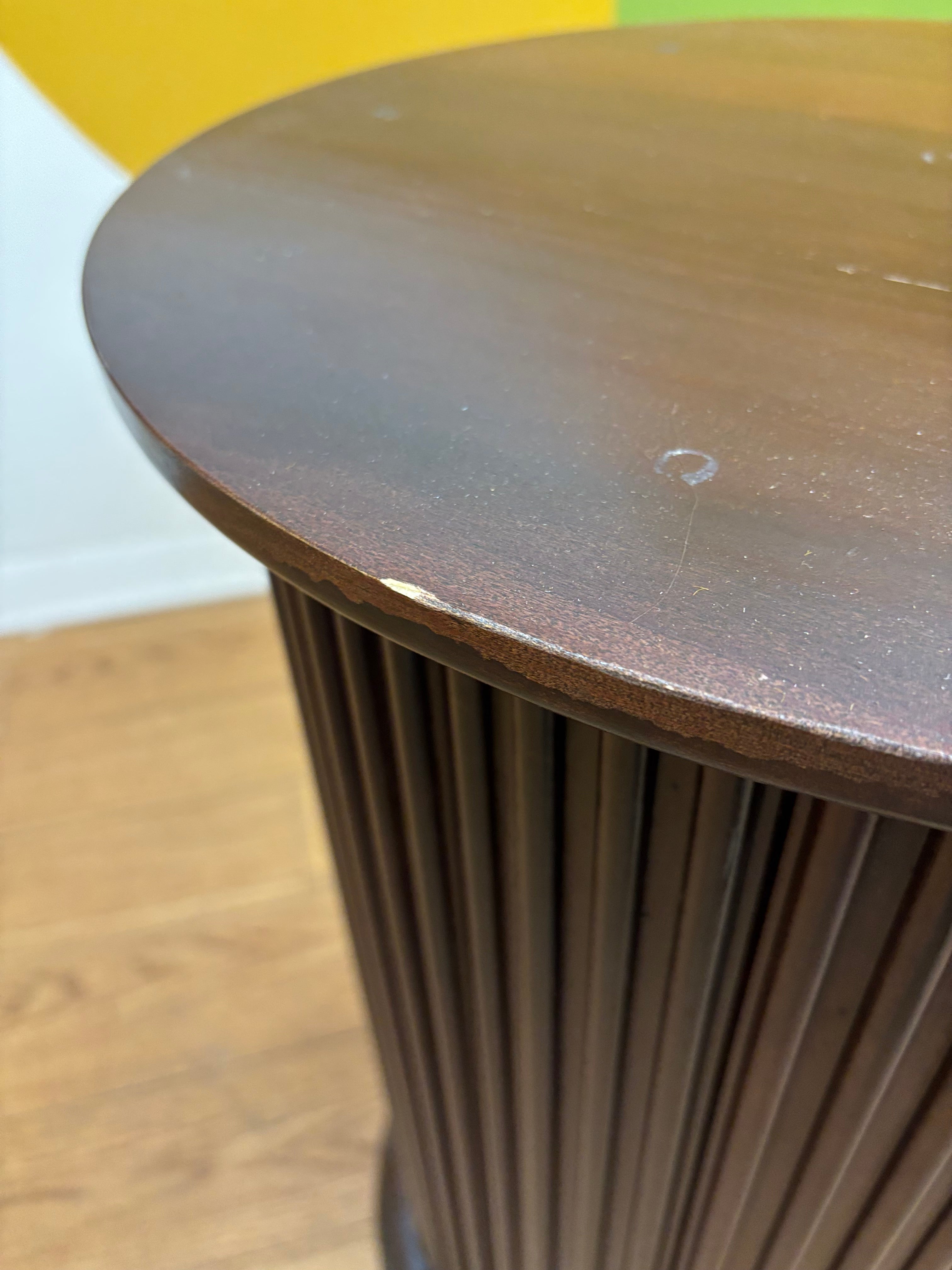Round Side Table