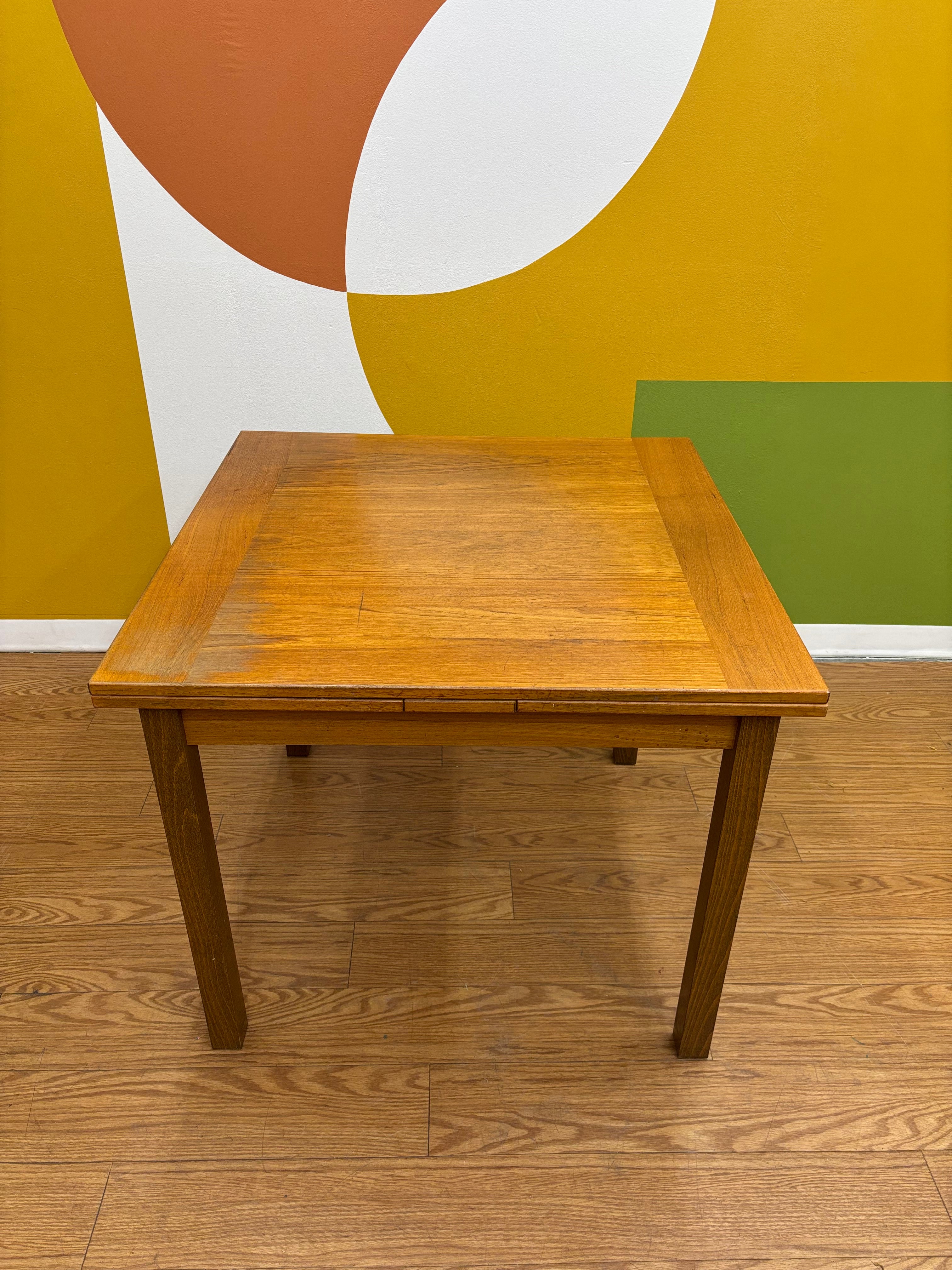 Square Dining Table (Made in Denmark)