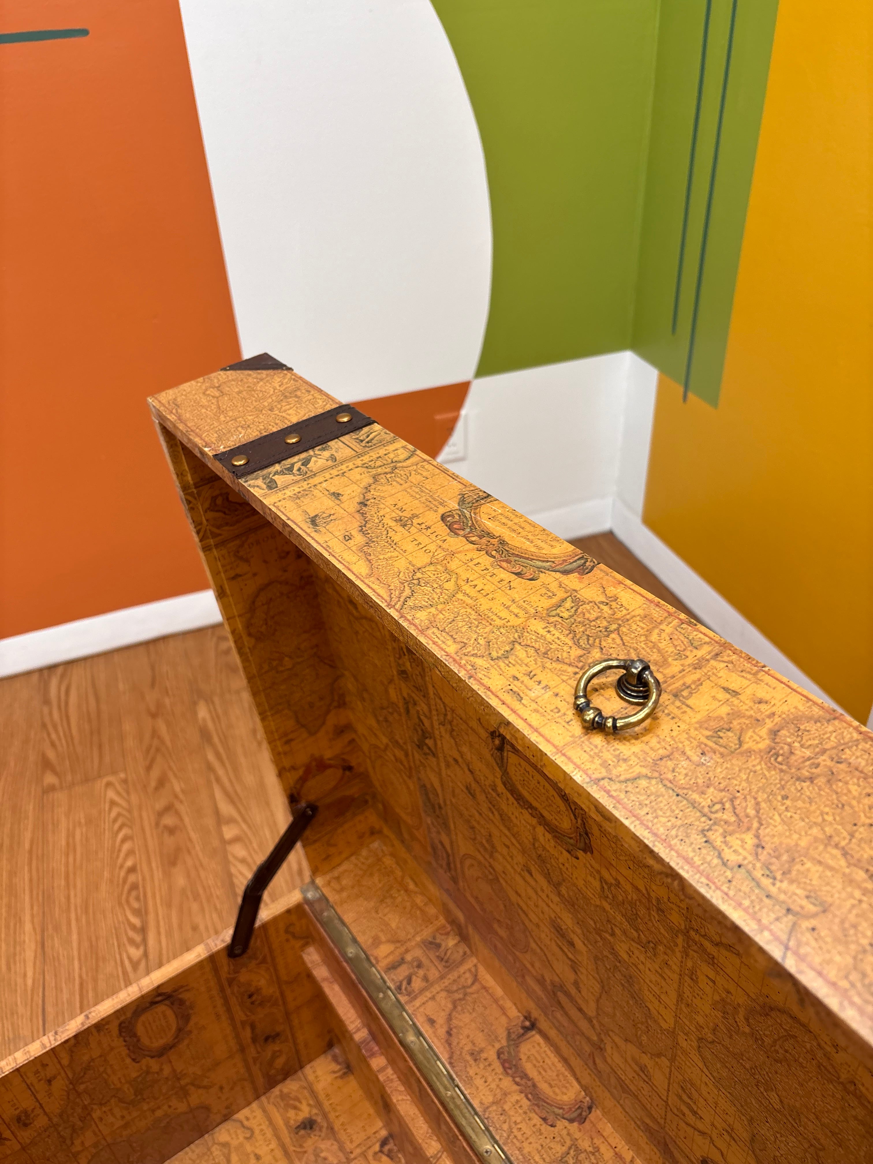 Large Map Trunk