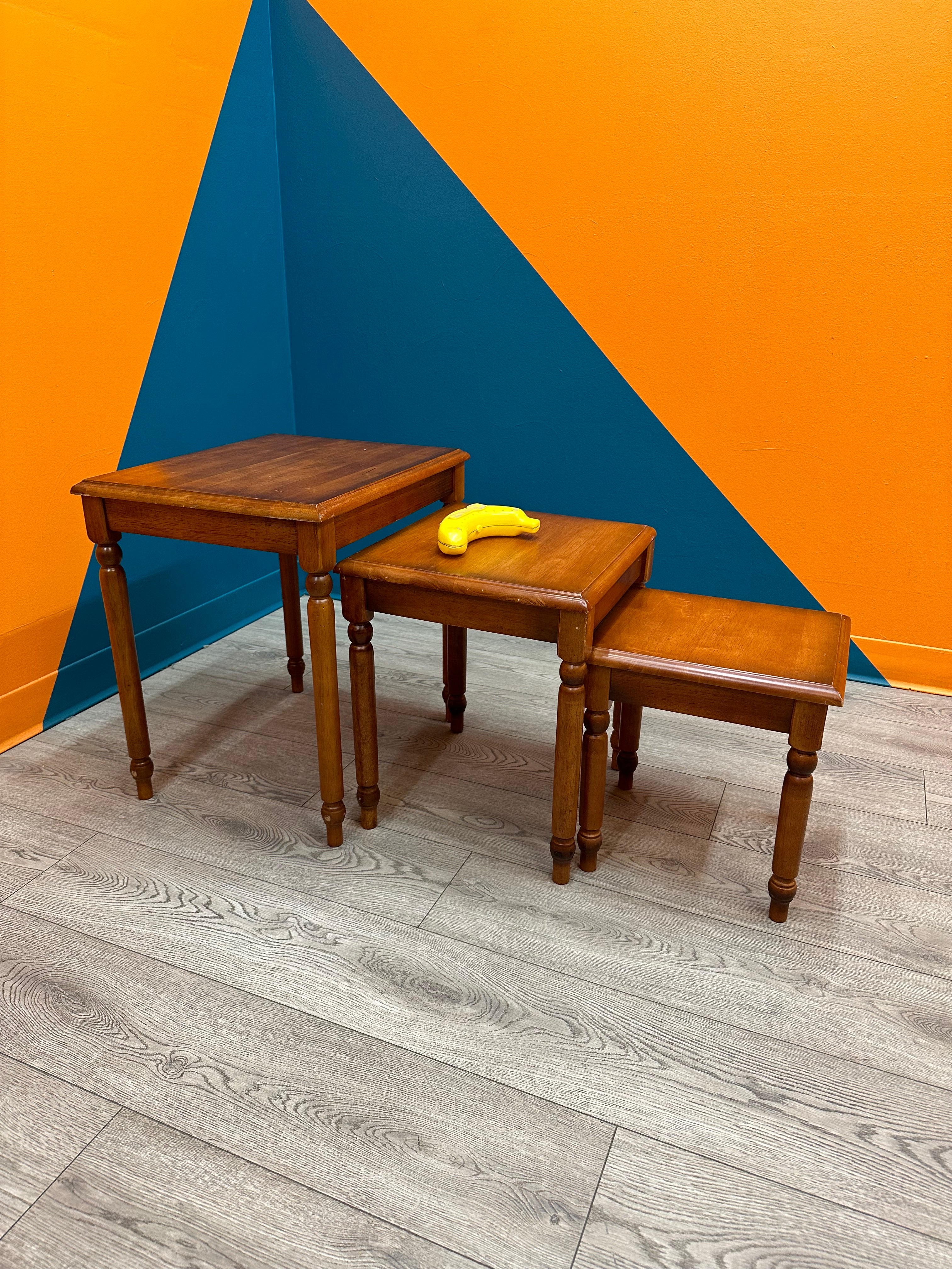 (3) Wooden Nesting Tables