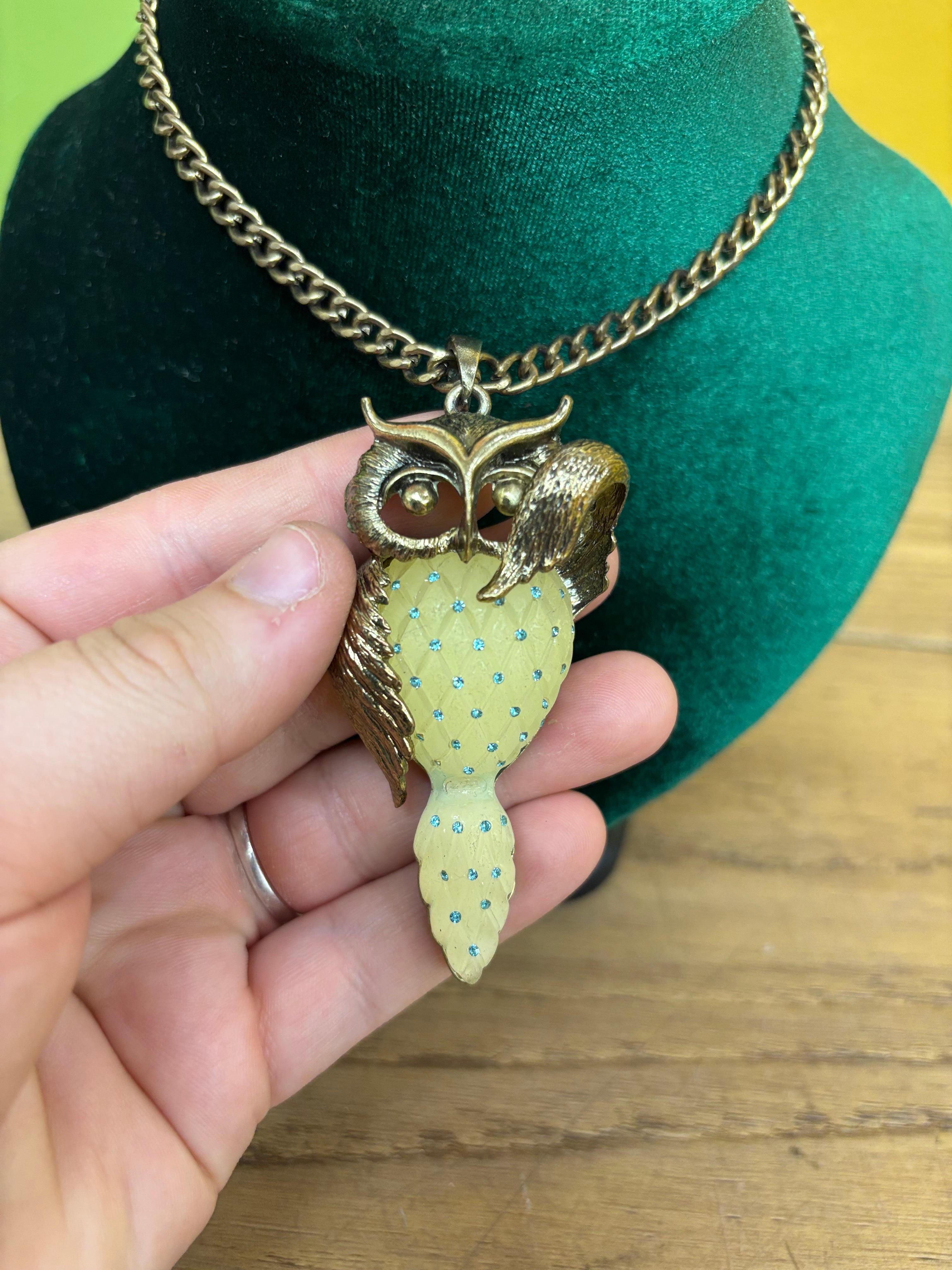 Long Sleepy Owl Necklace
