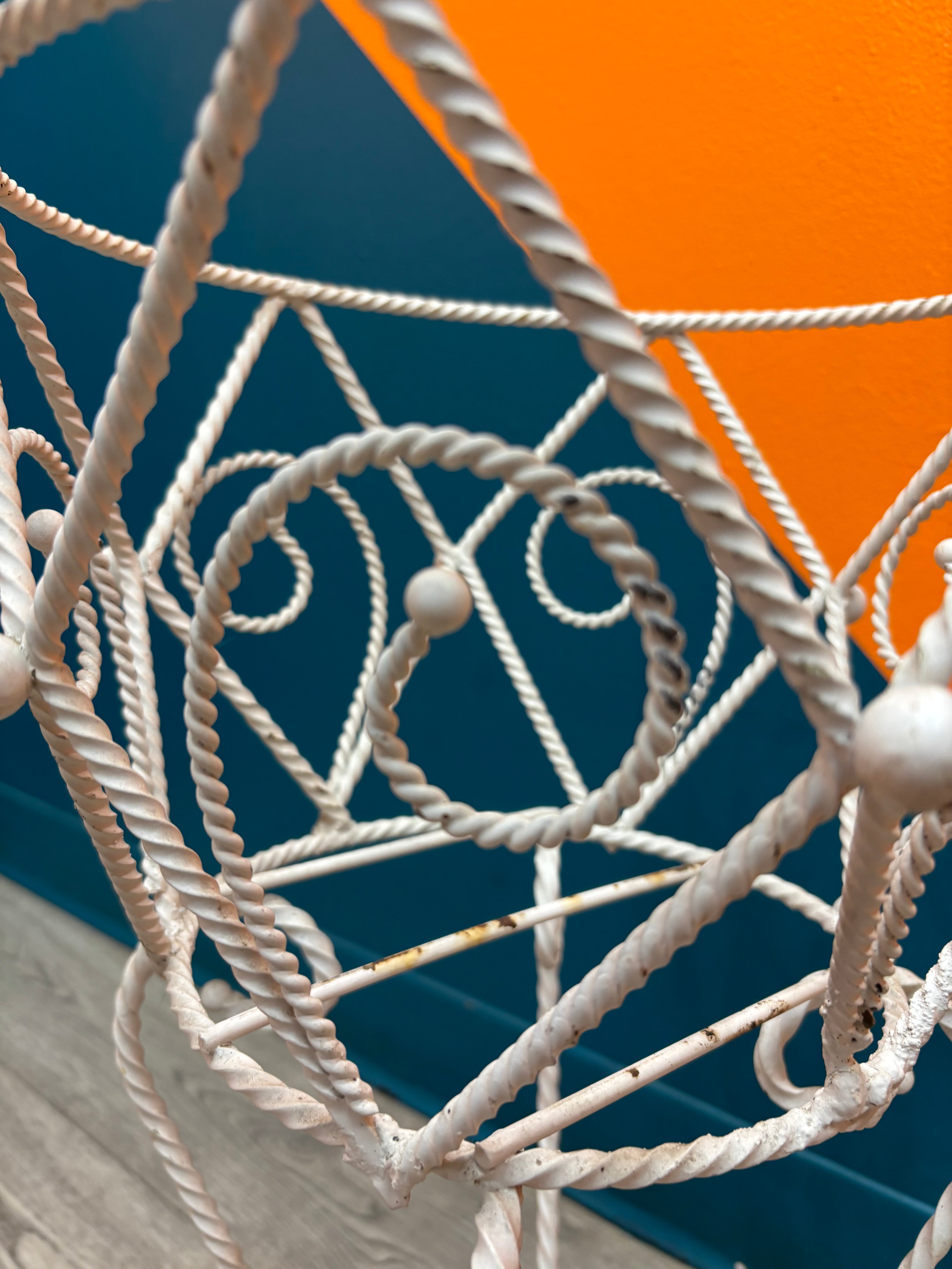 White Wrought Iron Plant Stand