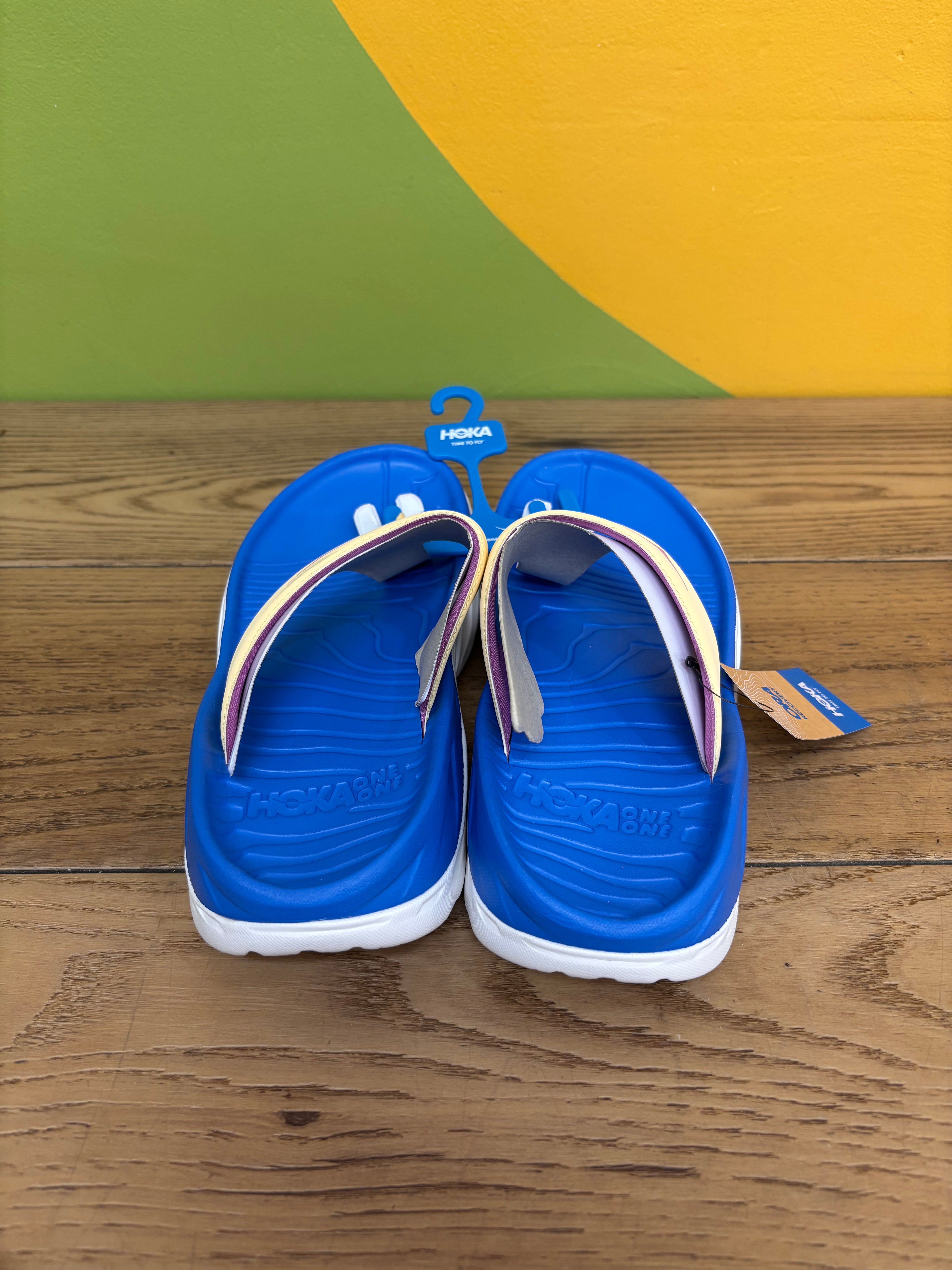 HOKA Ora Recovery Flip Flop (Women Size 8) NEW