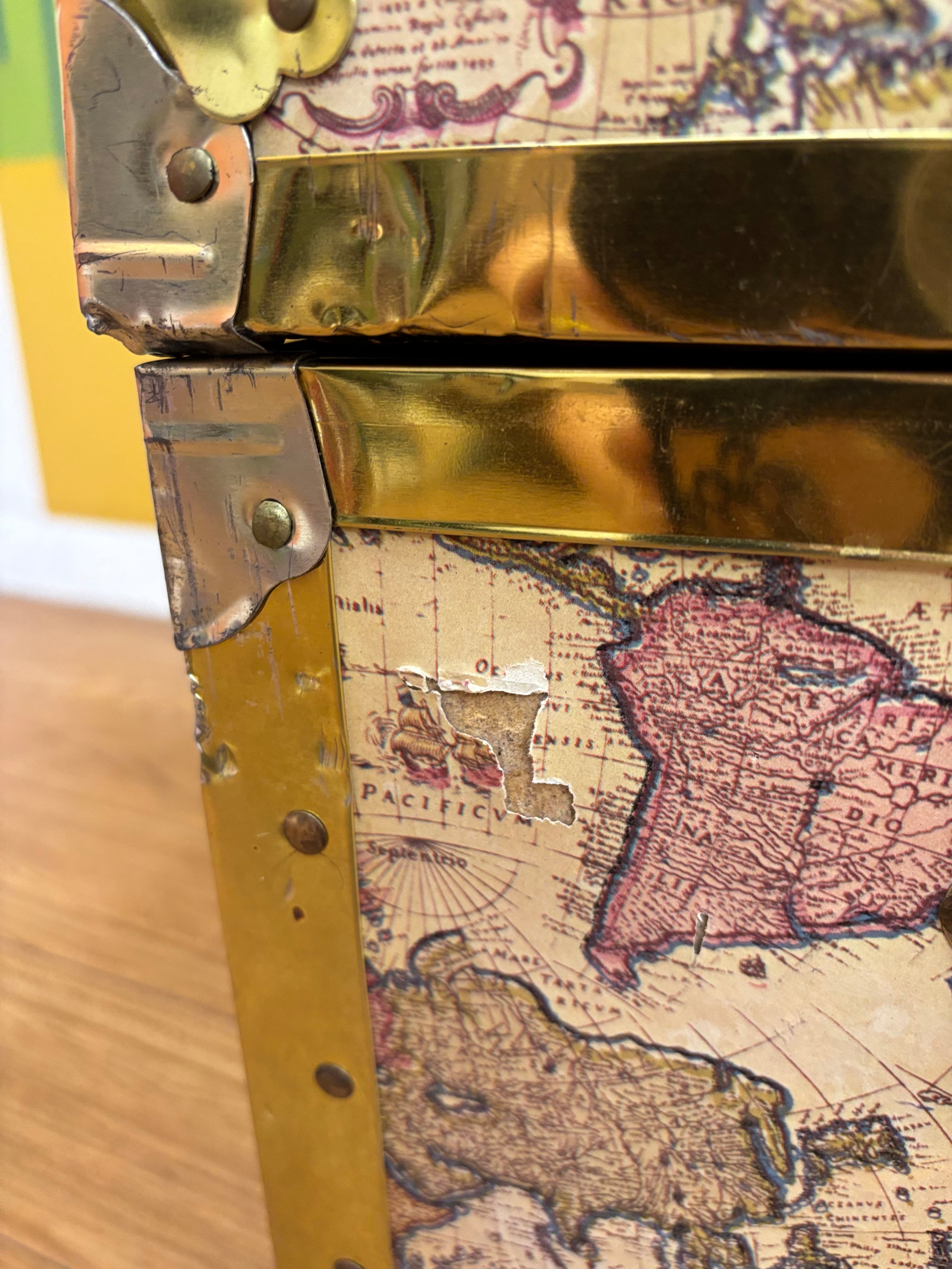 World Map Trunk