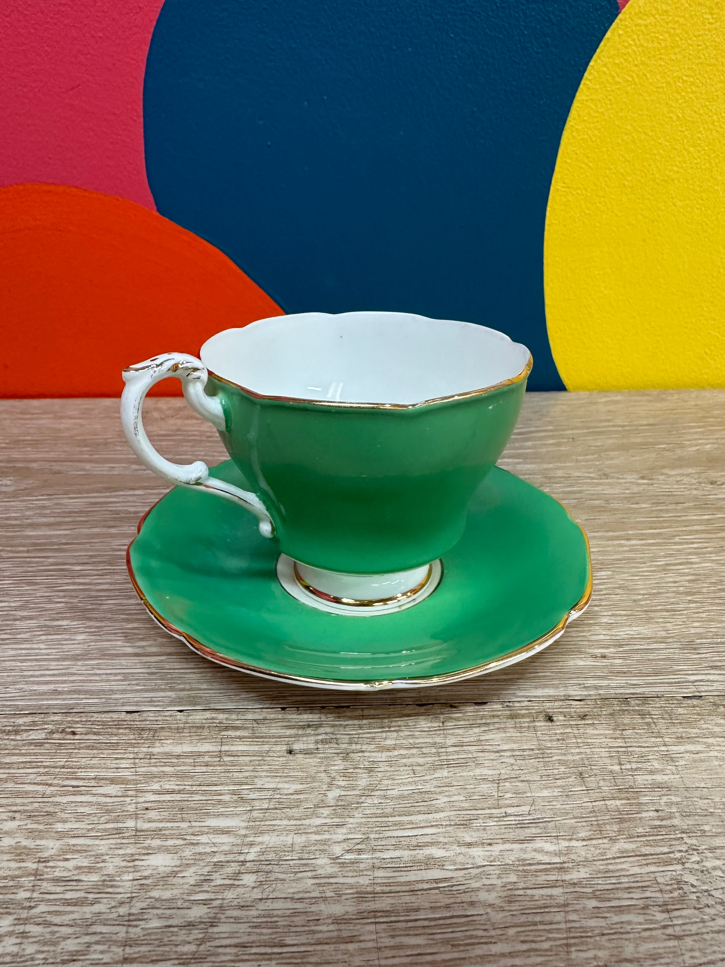 Green Paragon Fine Bone China Tea Cup with Matching Saucer