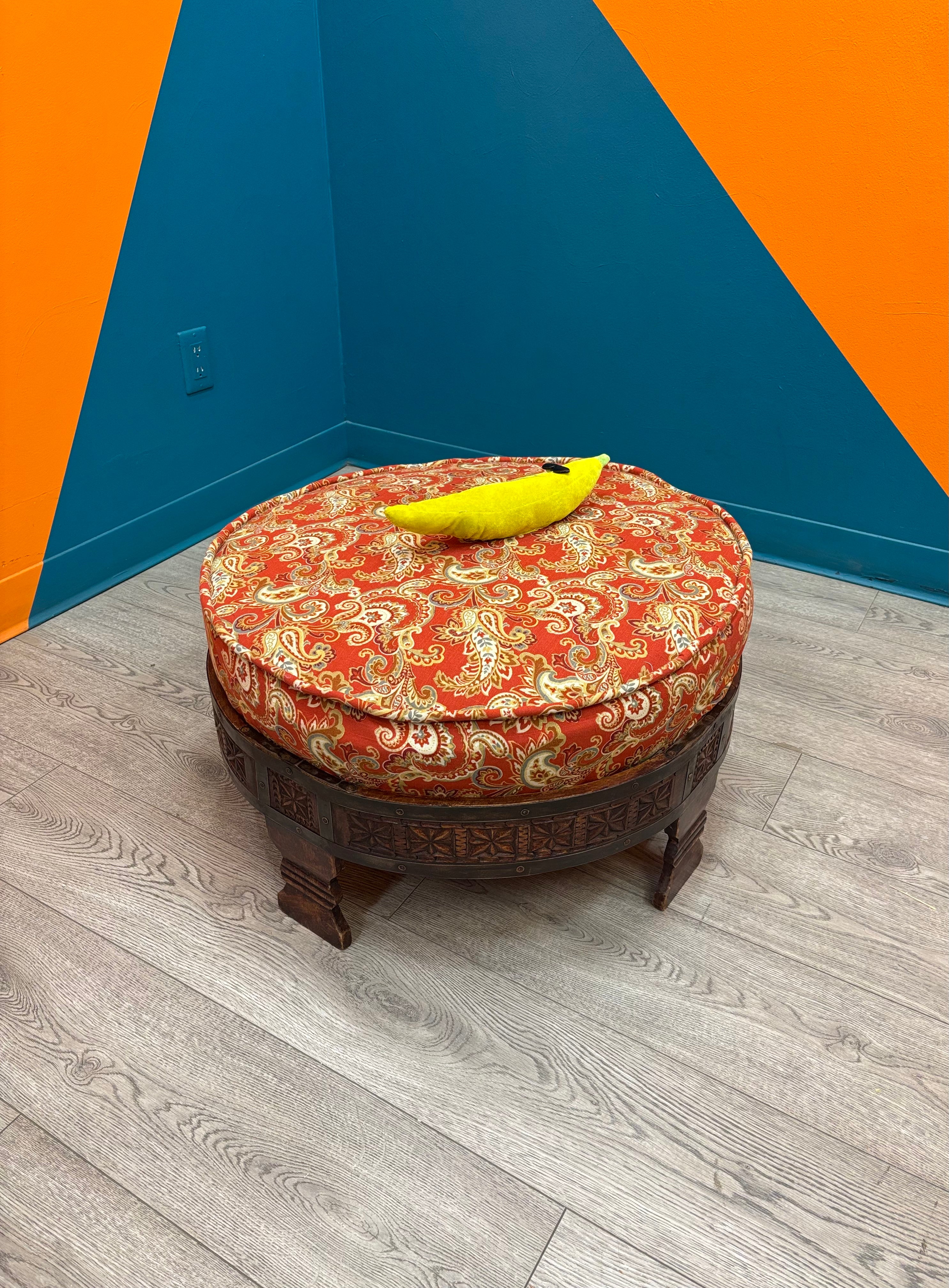 Round Ottoman