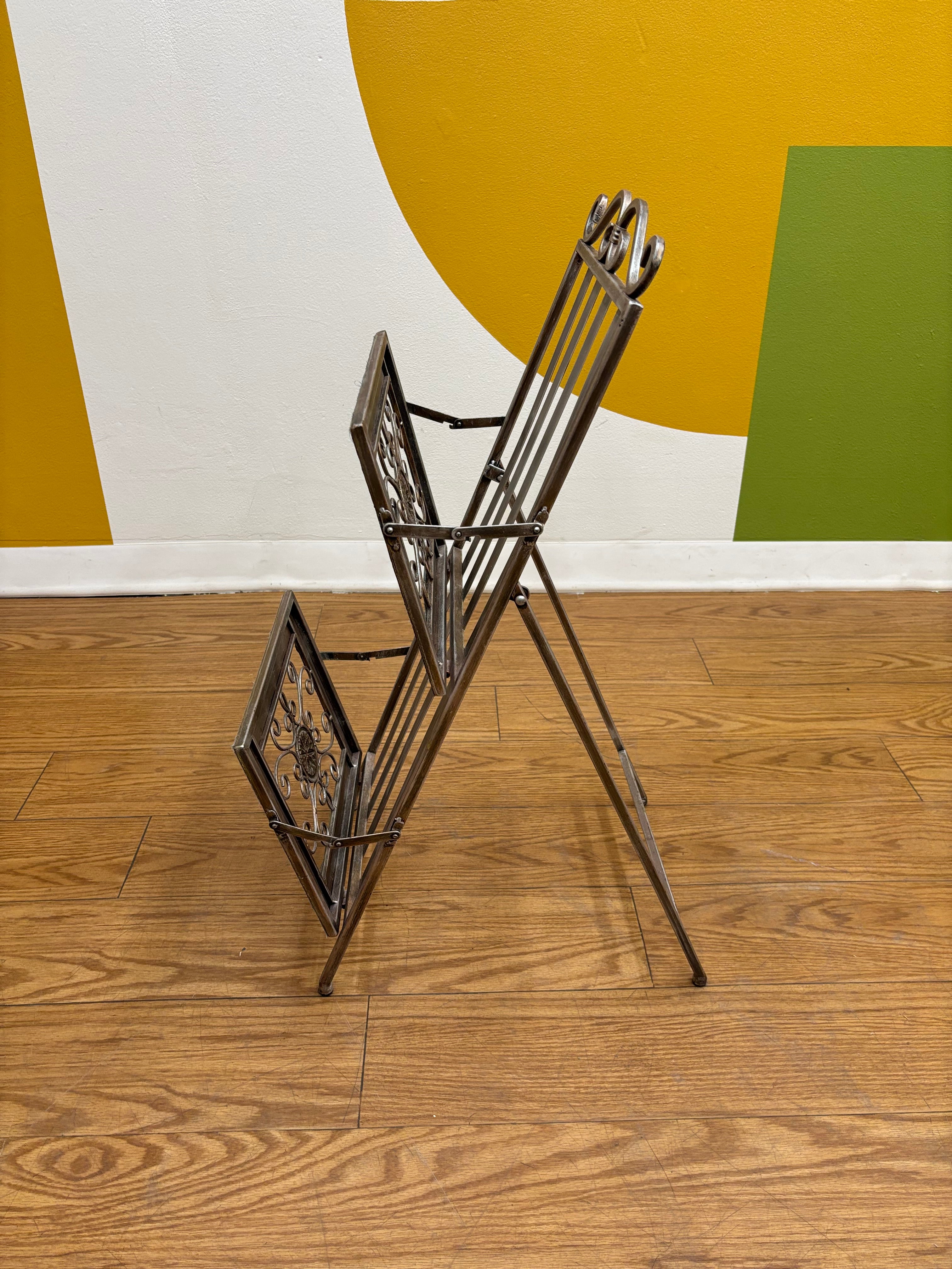 Foldable Metal Magazine Rack