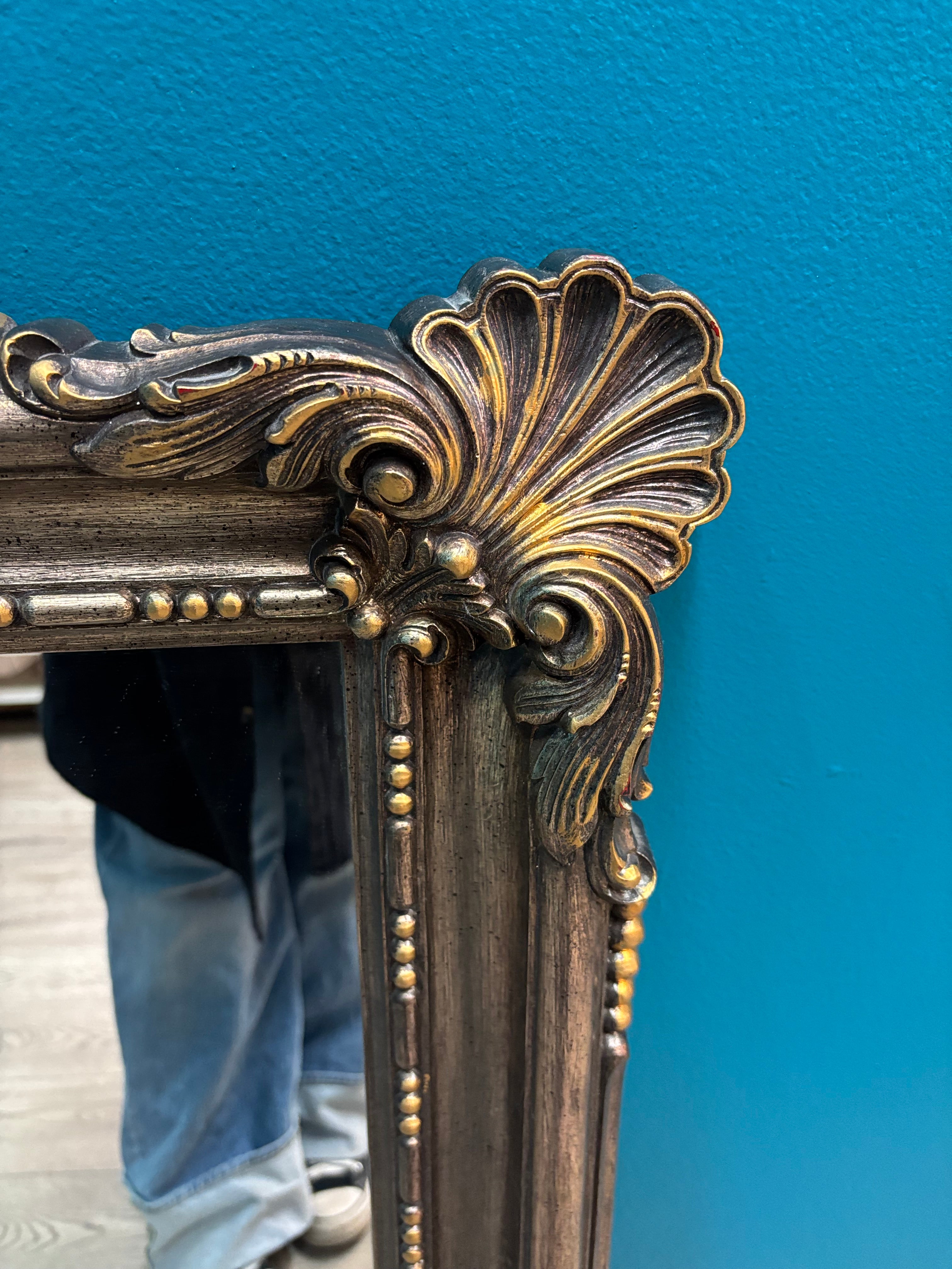 Wall Hanging Mirror