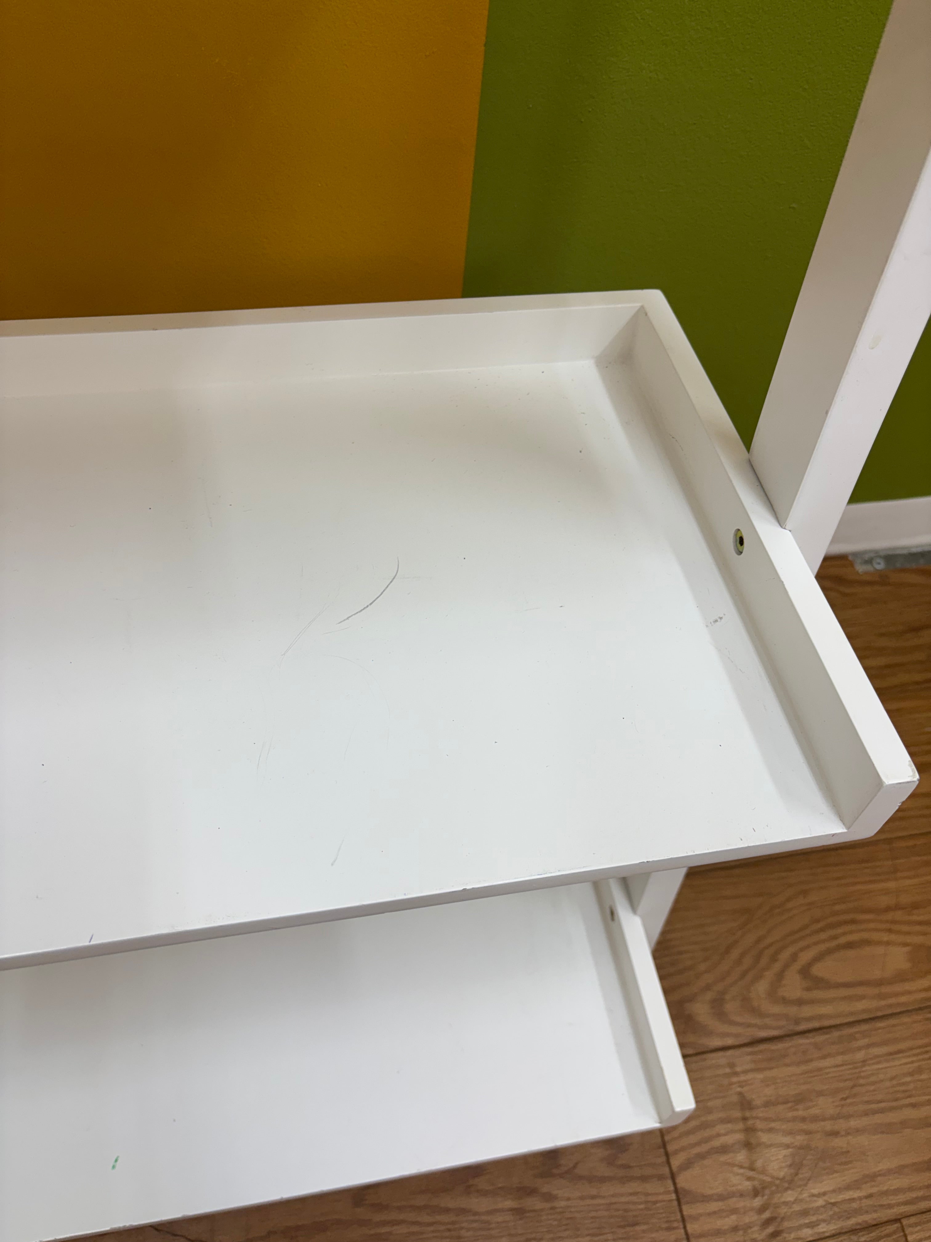 5 Tier Leaning Wall Shelf
