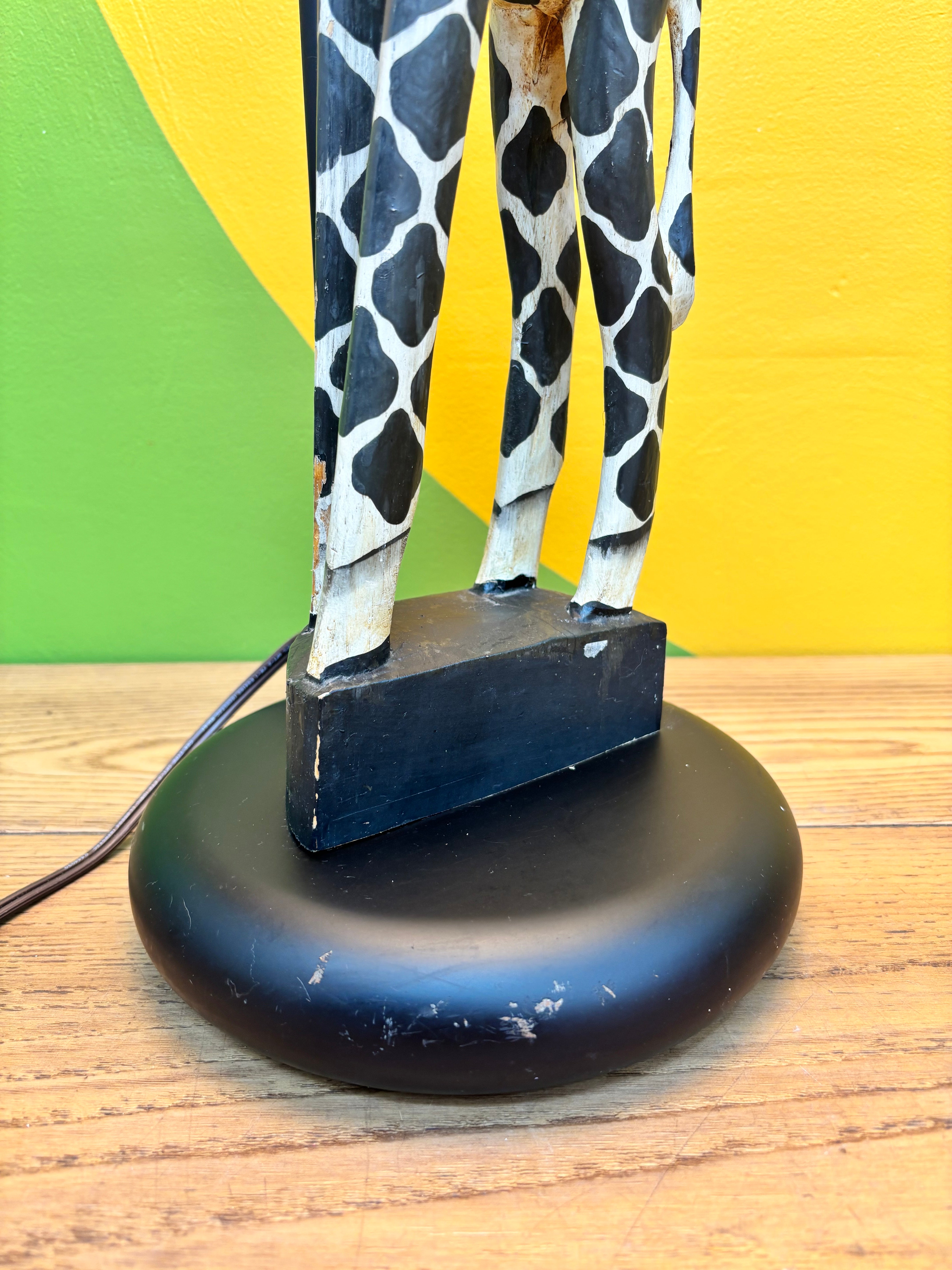 Giraffe Table Lamp