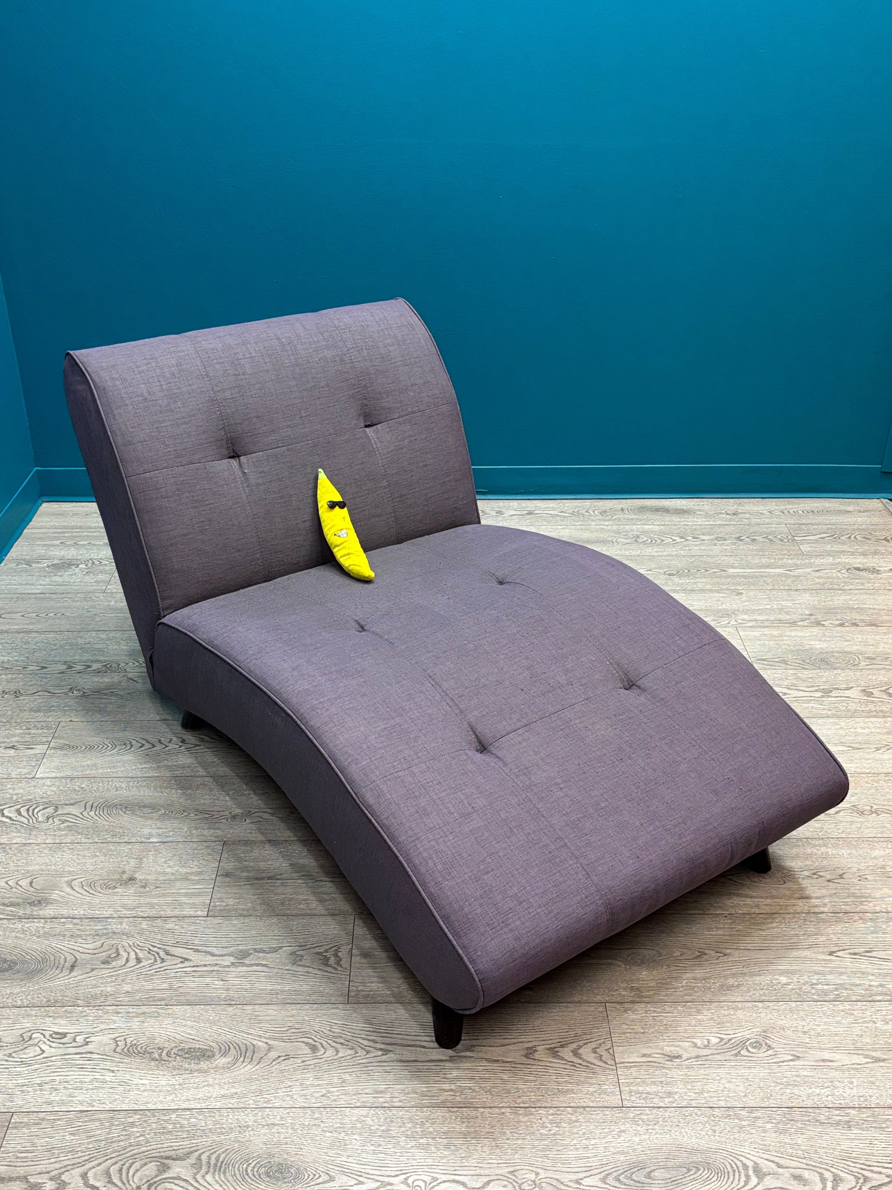 Light Purple Lounge Chaise (EQ3)