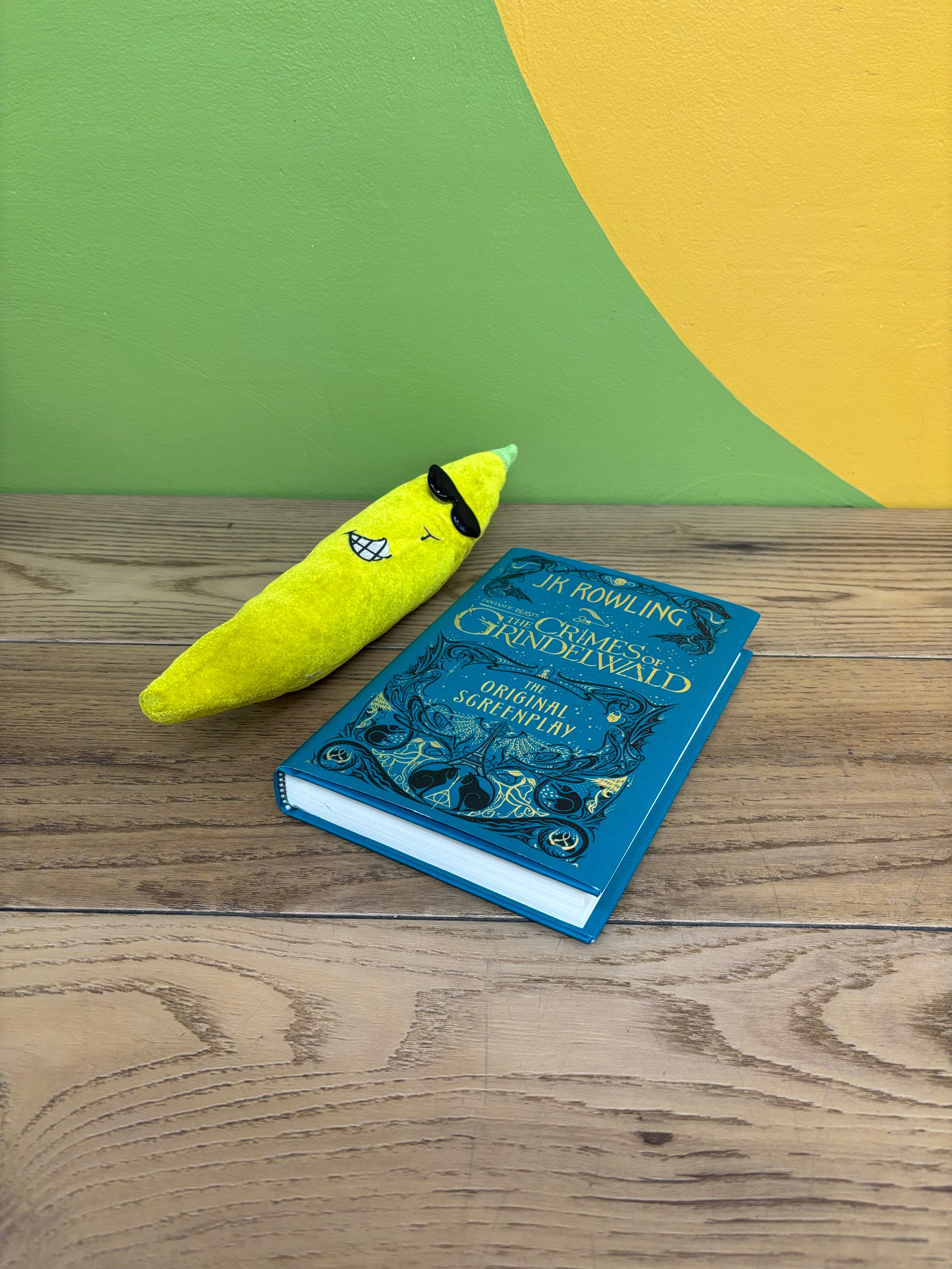 Hardcover Fantastic Beasts: The Crimes of Grindelwald- The Original Screenplay by J.K. Rowling