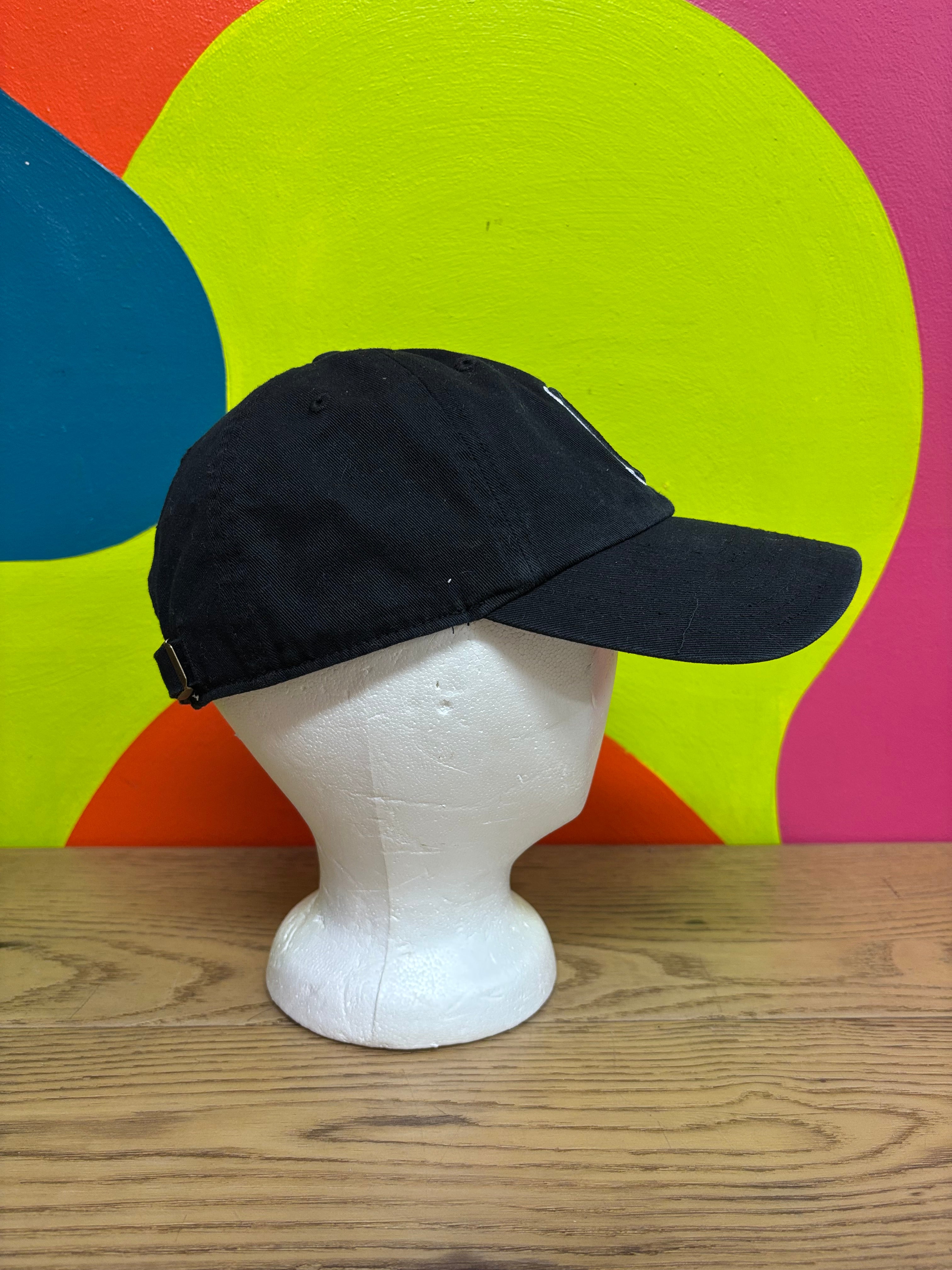 Black Boston Red Sox Baseball Cap - One Size