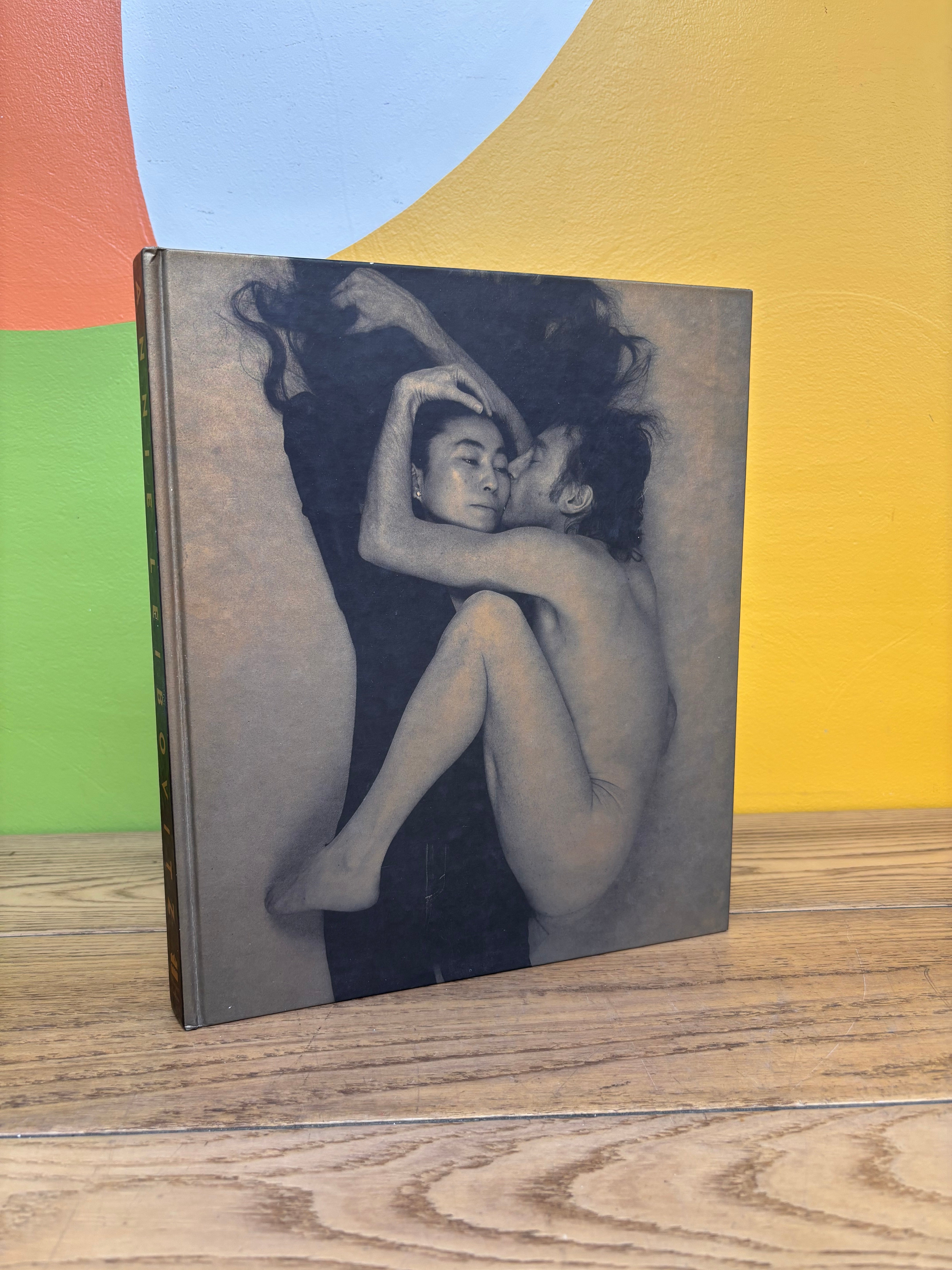 Annie Leibovitz: Photographs Hardcover Book