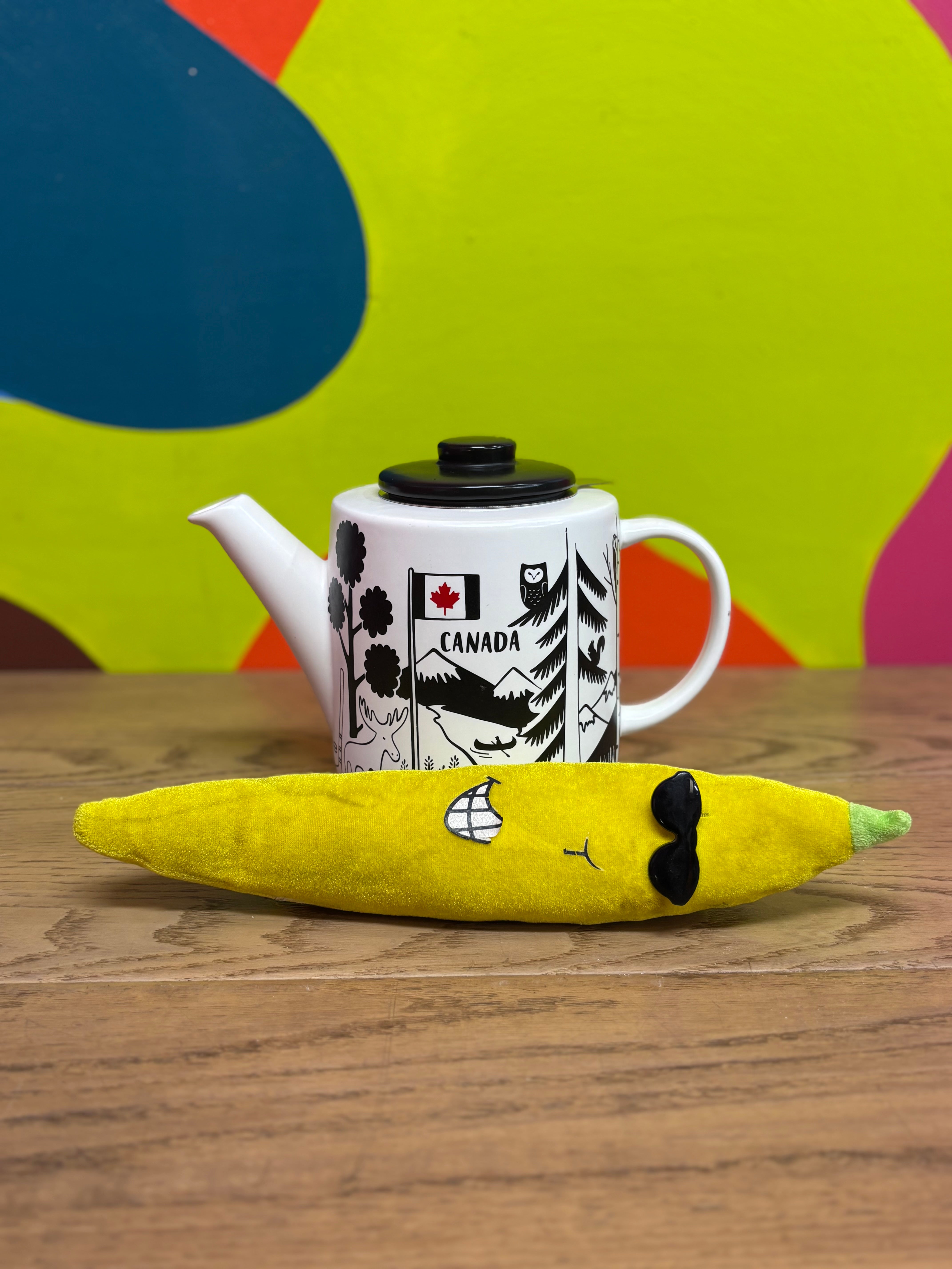 Canadian-Themed Teapot