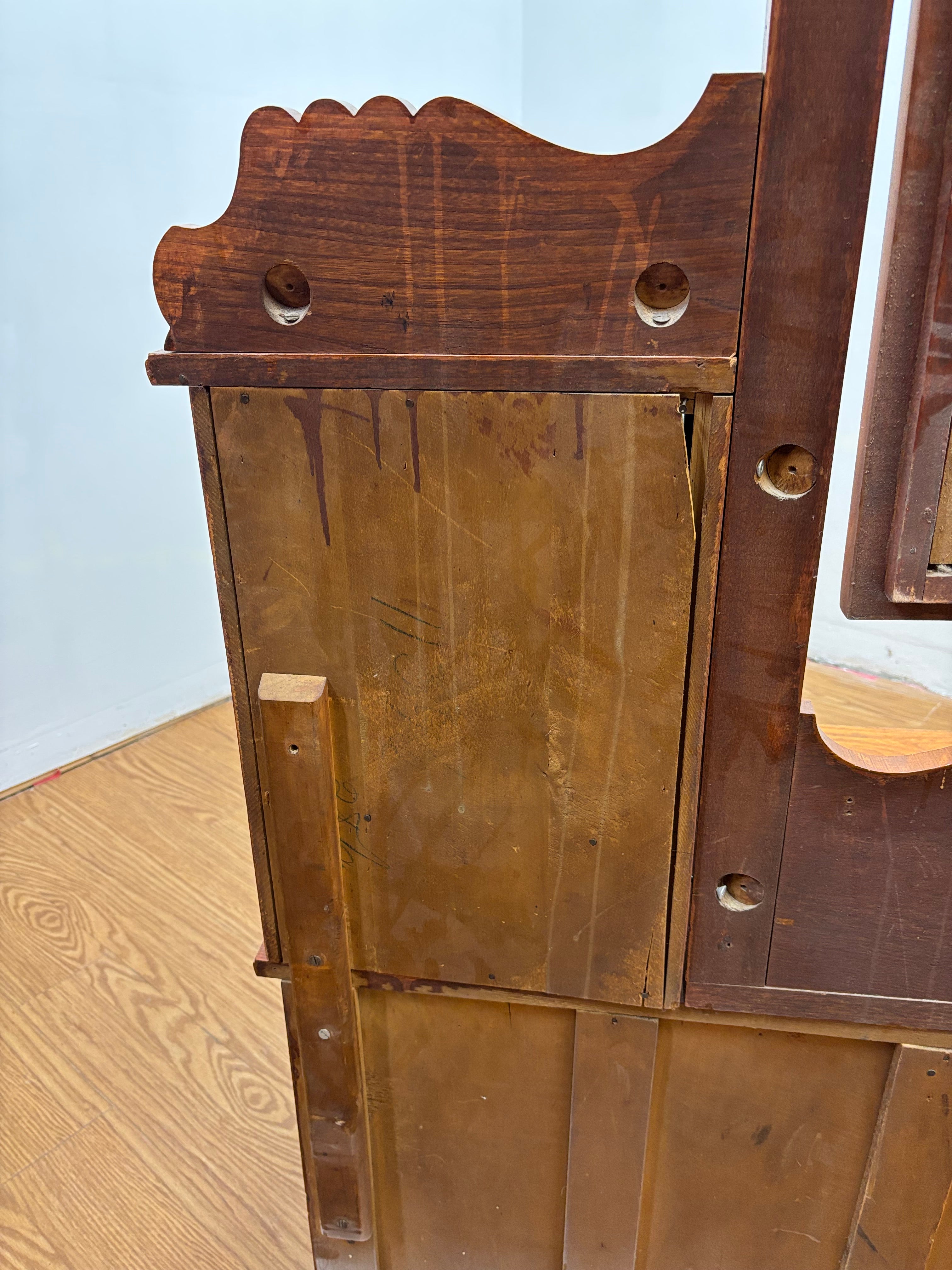 Wood Dresser with Mirror