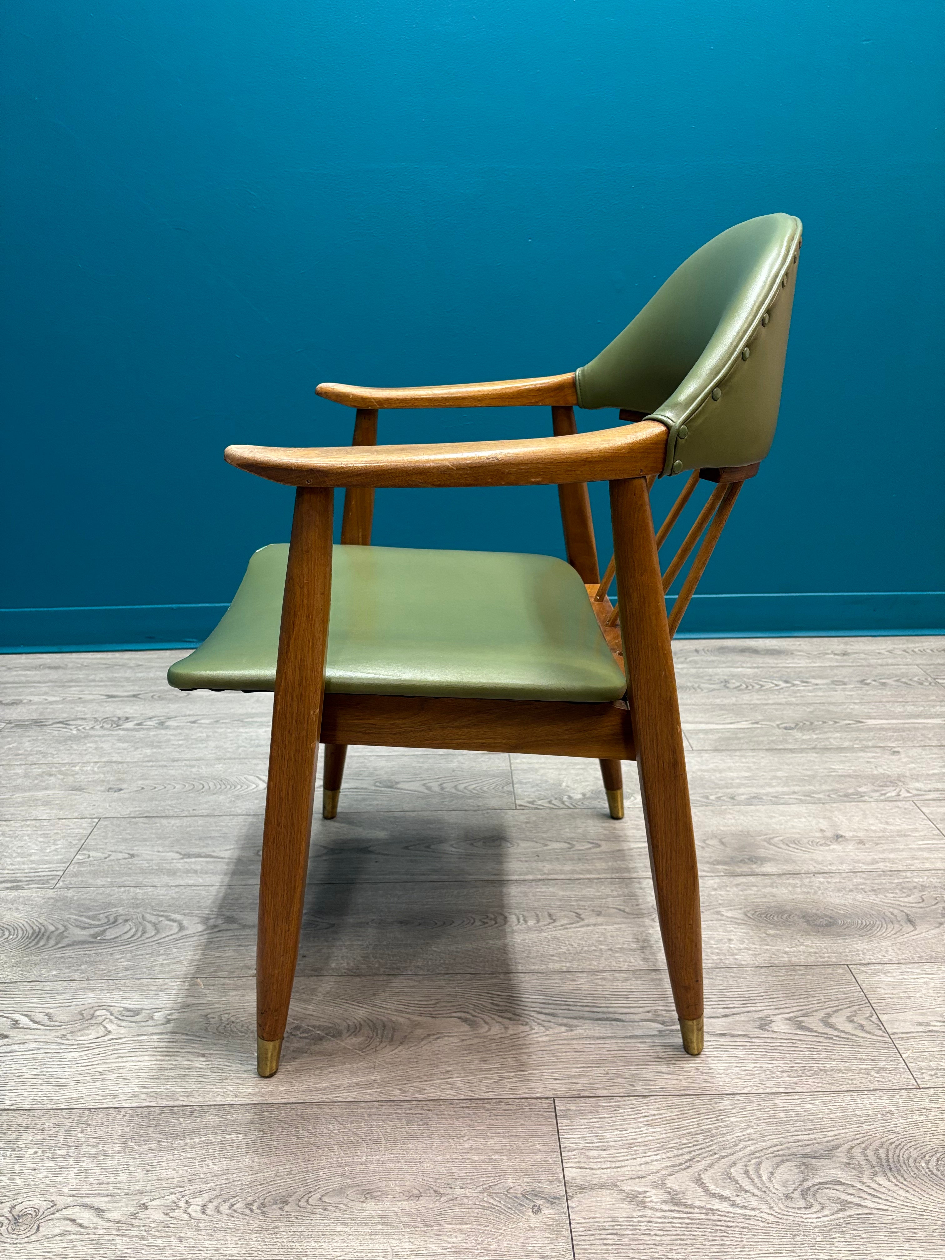 Wood Green Accent Chair