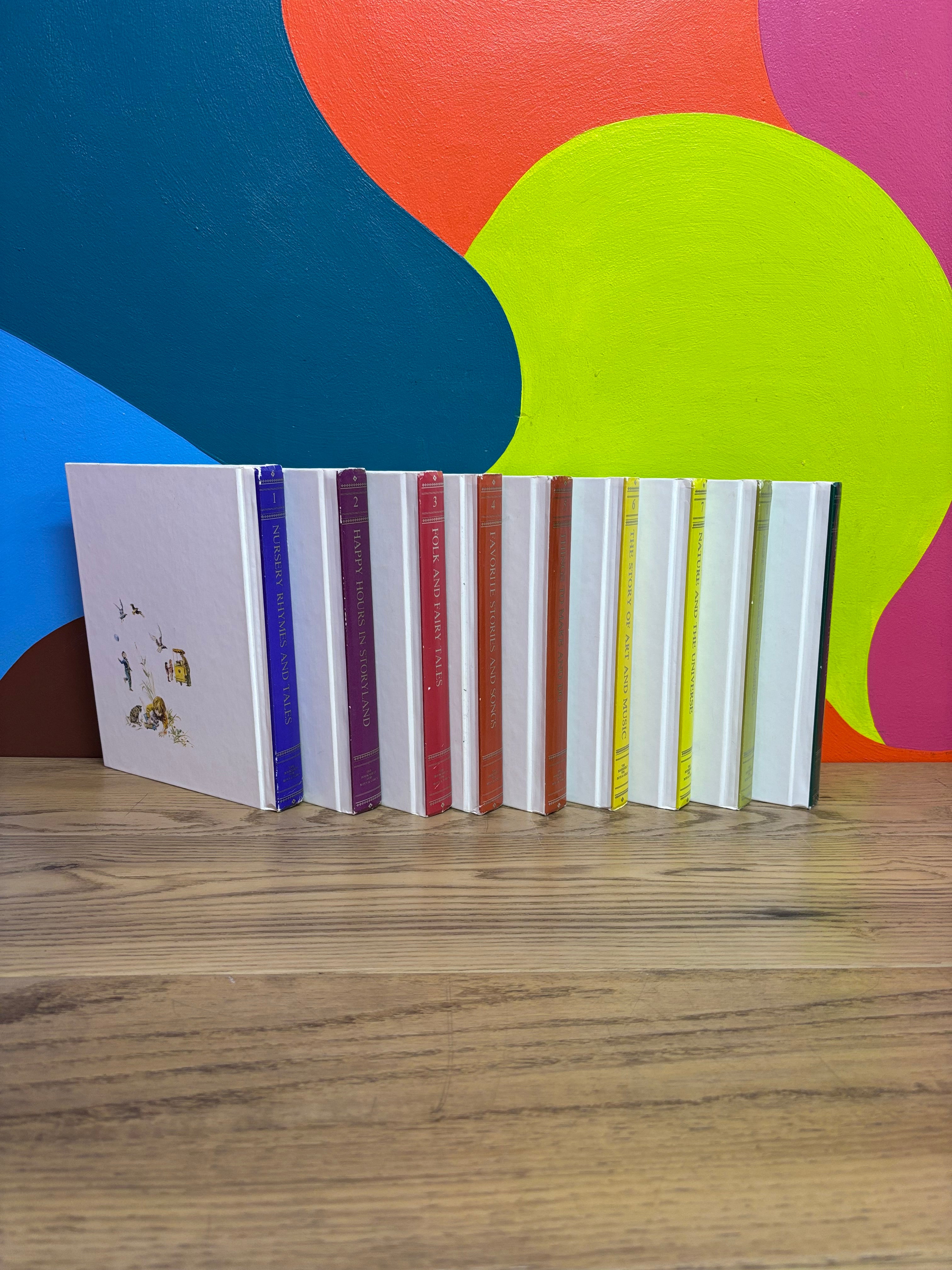 The Bookshelf for Boys and Girls 1-9 Volume Set