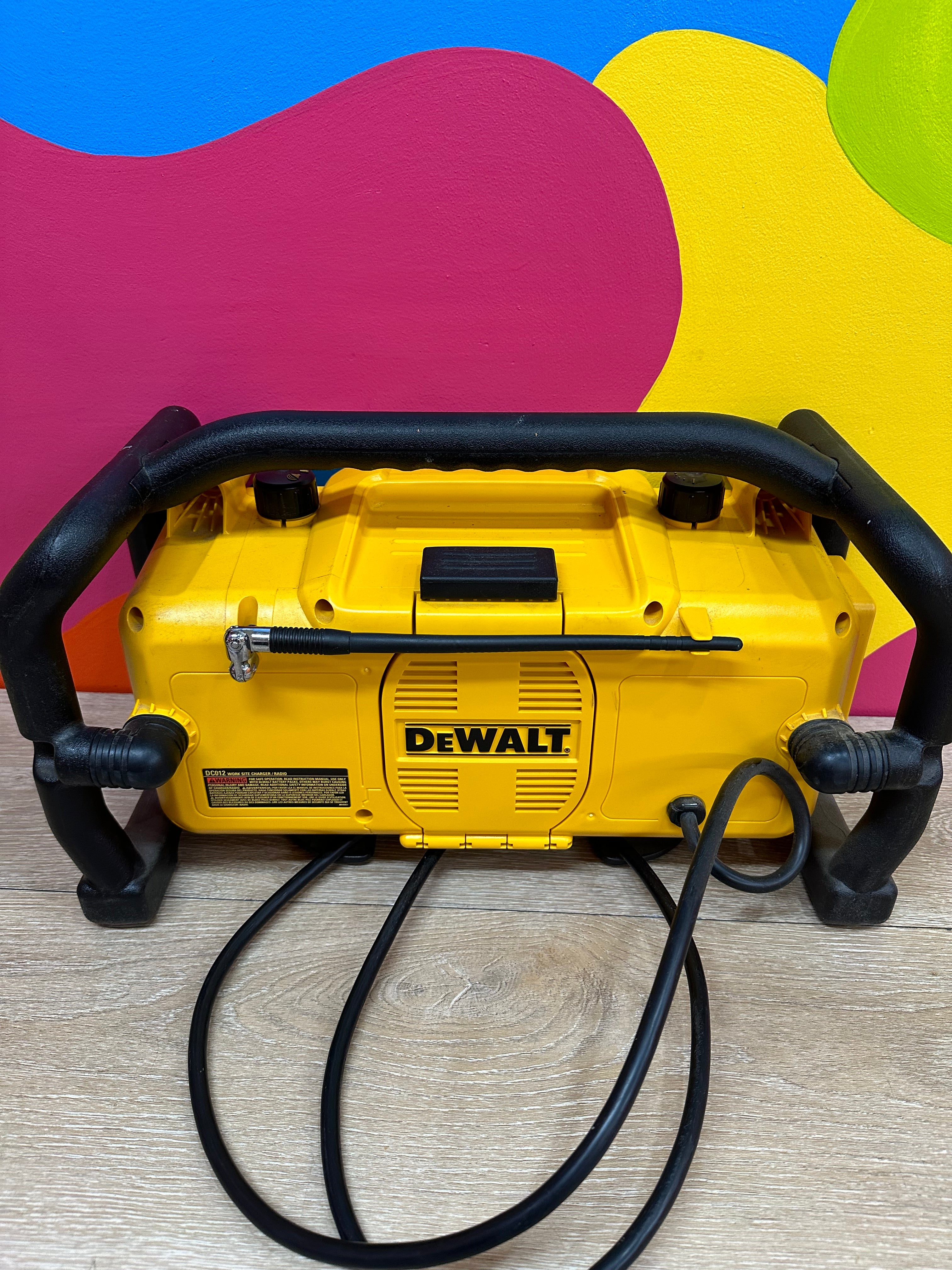 Dewalt Worksite Charger/Radio