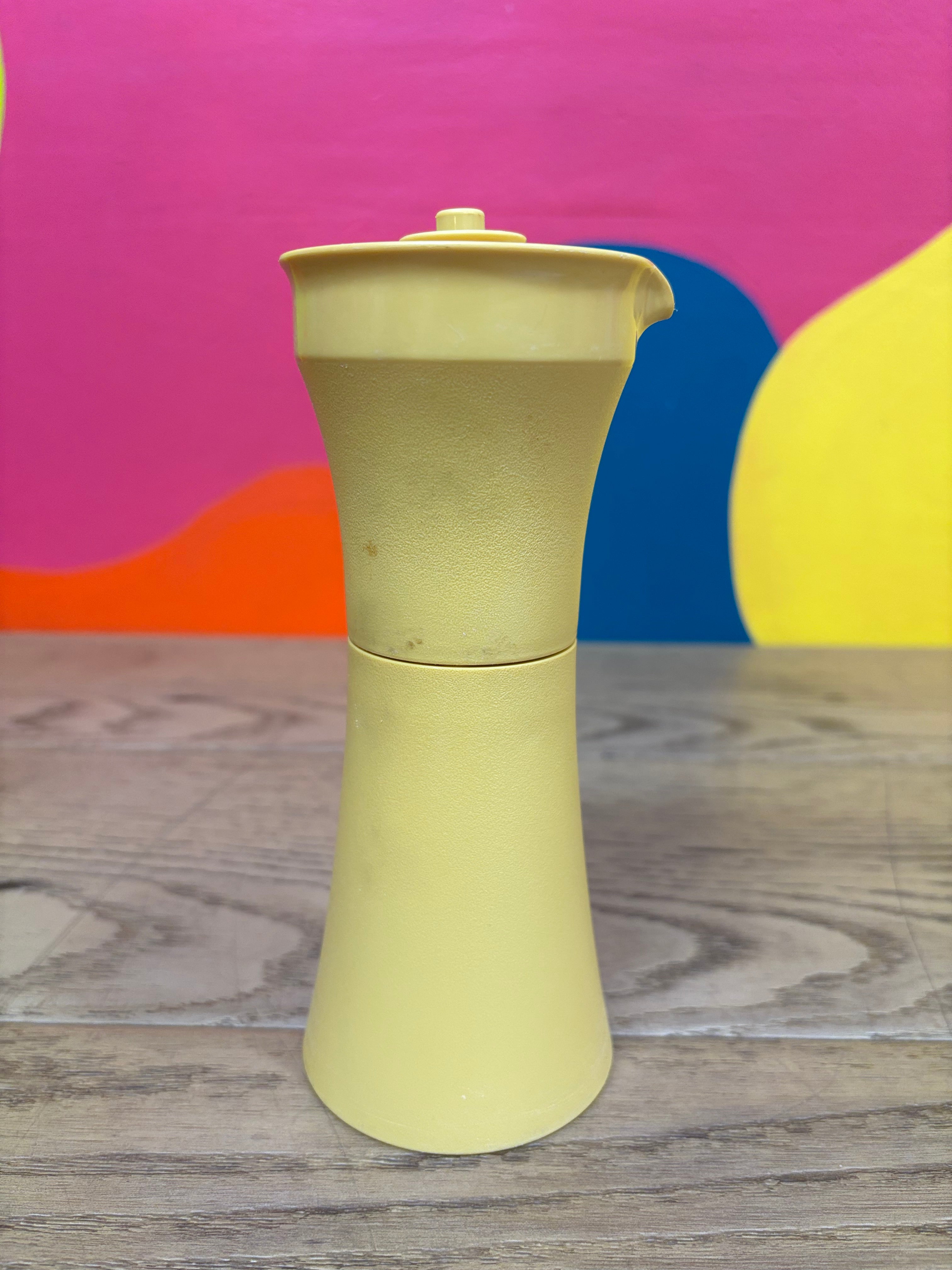 Tupperware Sauce Container