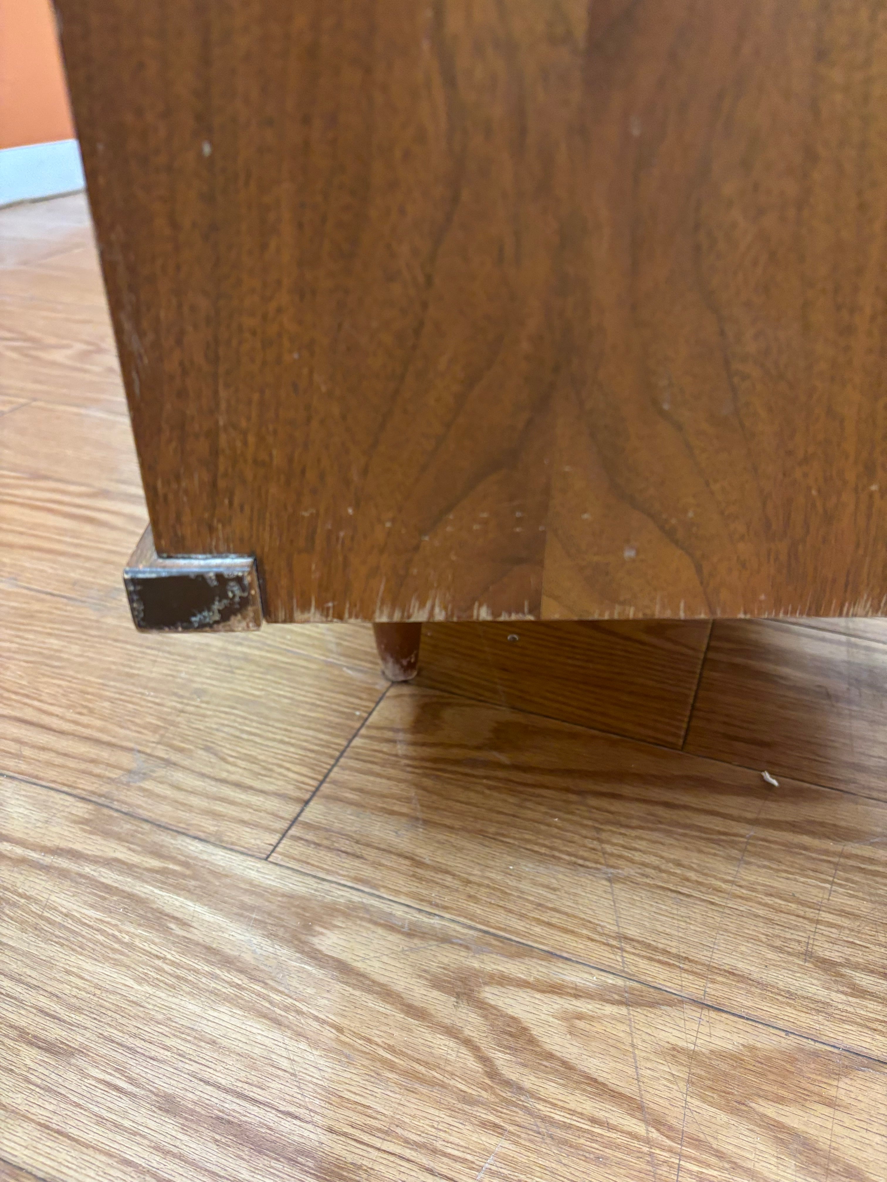 9 Drawer Dresser