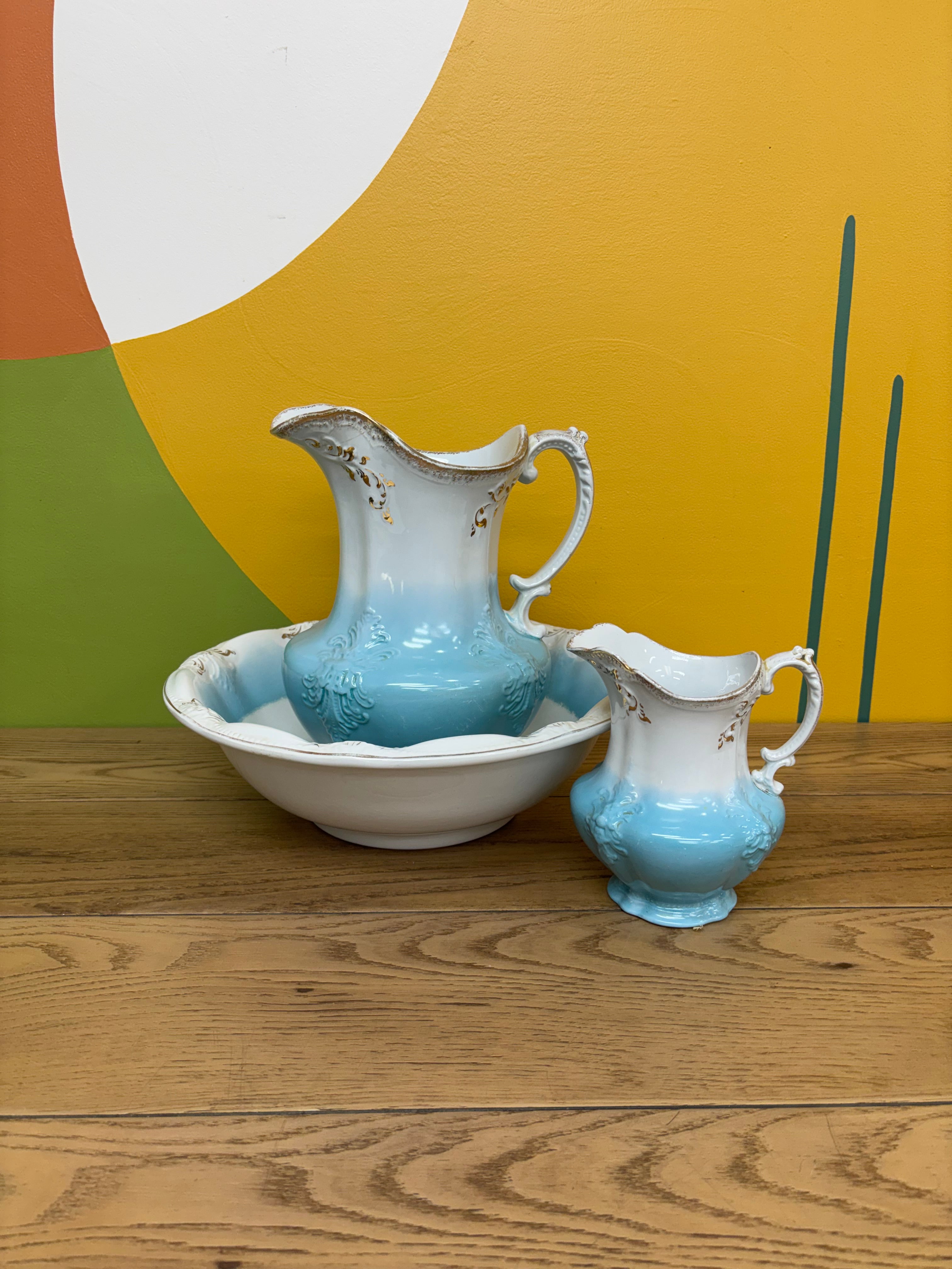 Wash Pitcher & Basin Set