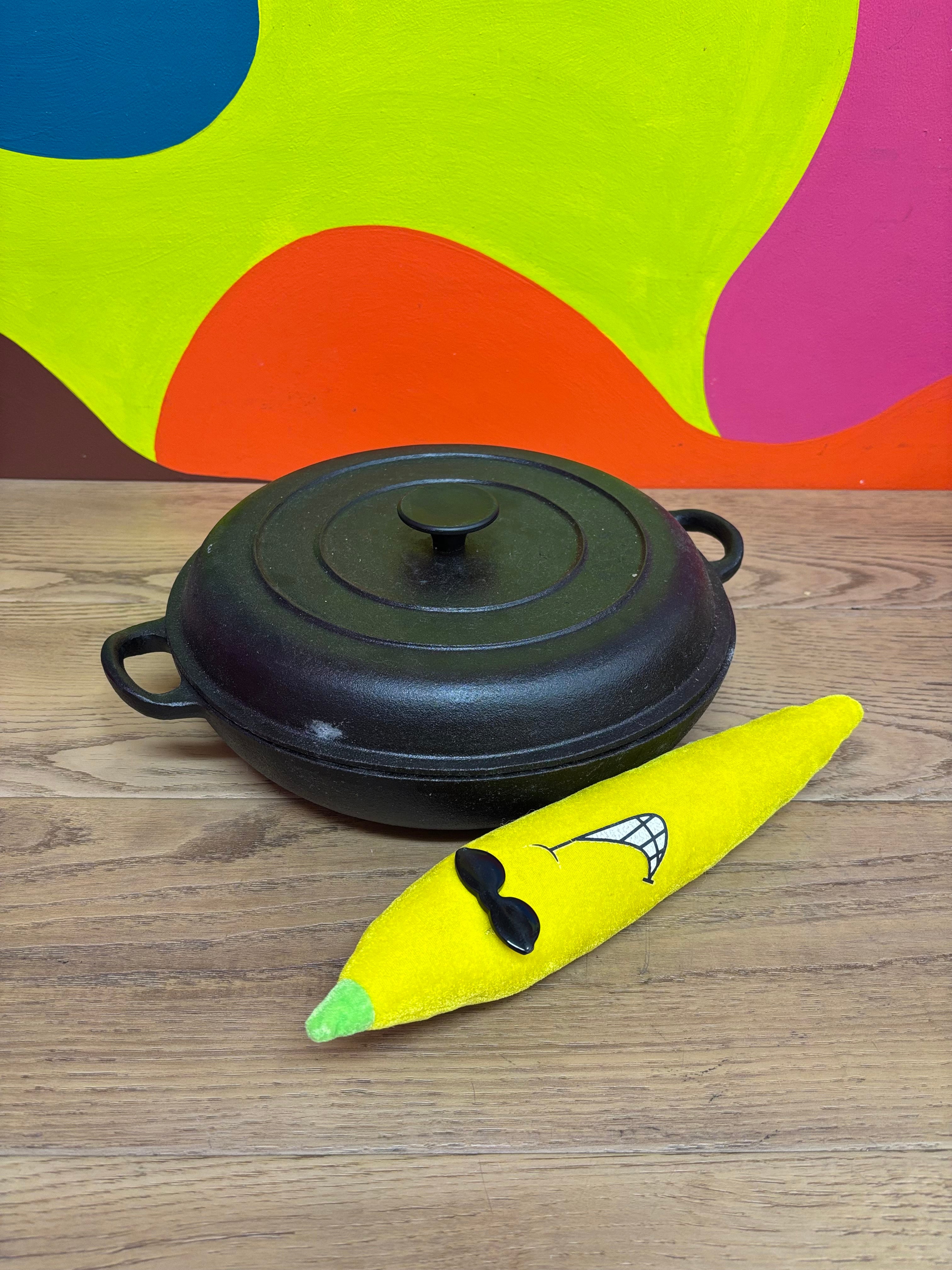 Cast Iron Dutch Oven