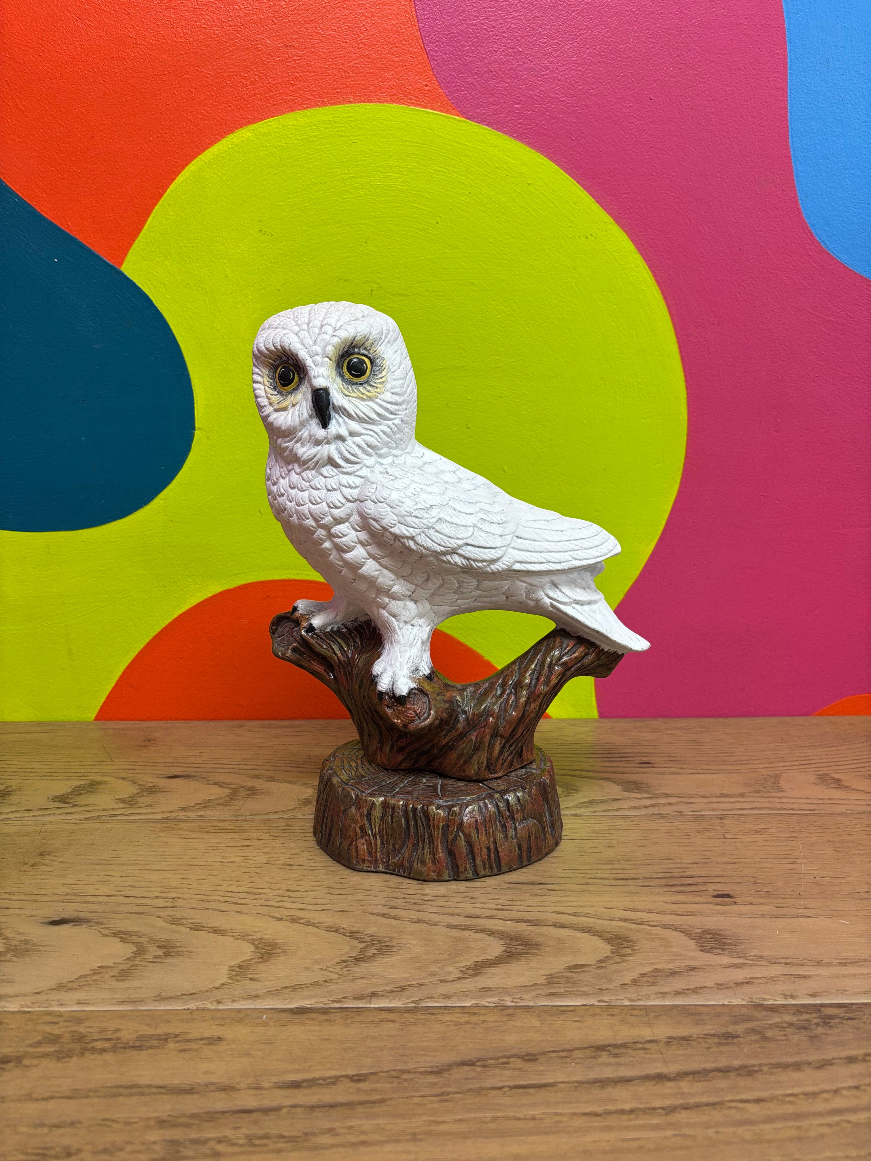 Snowy Owl Statue