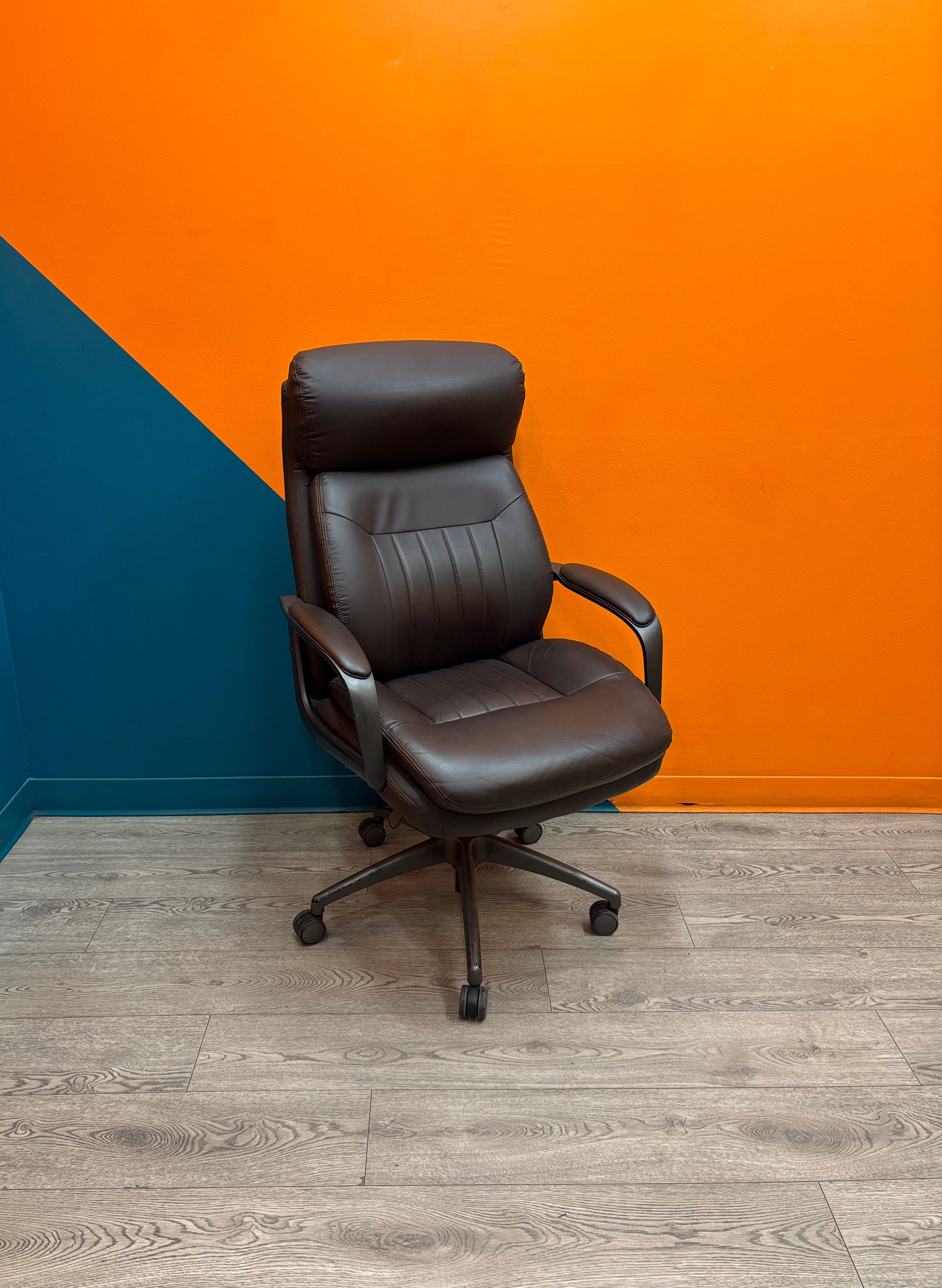 La-Z-Boy Calix Executive Office Chair