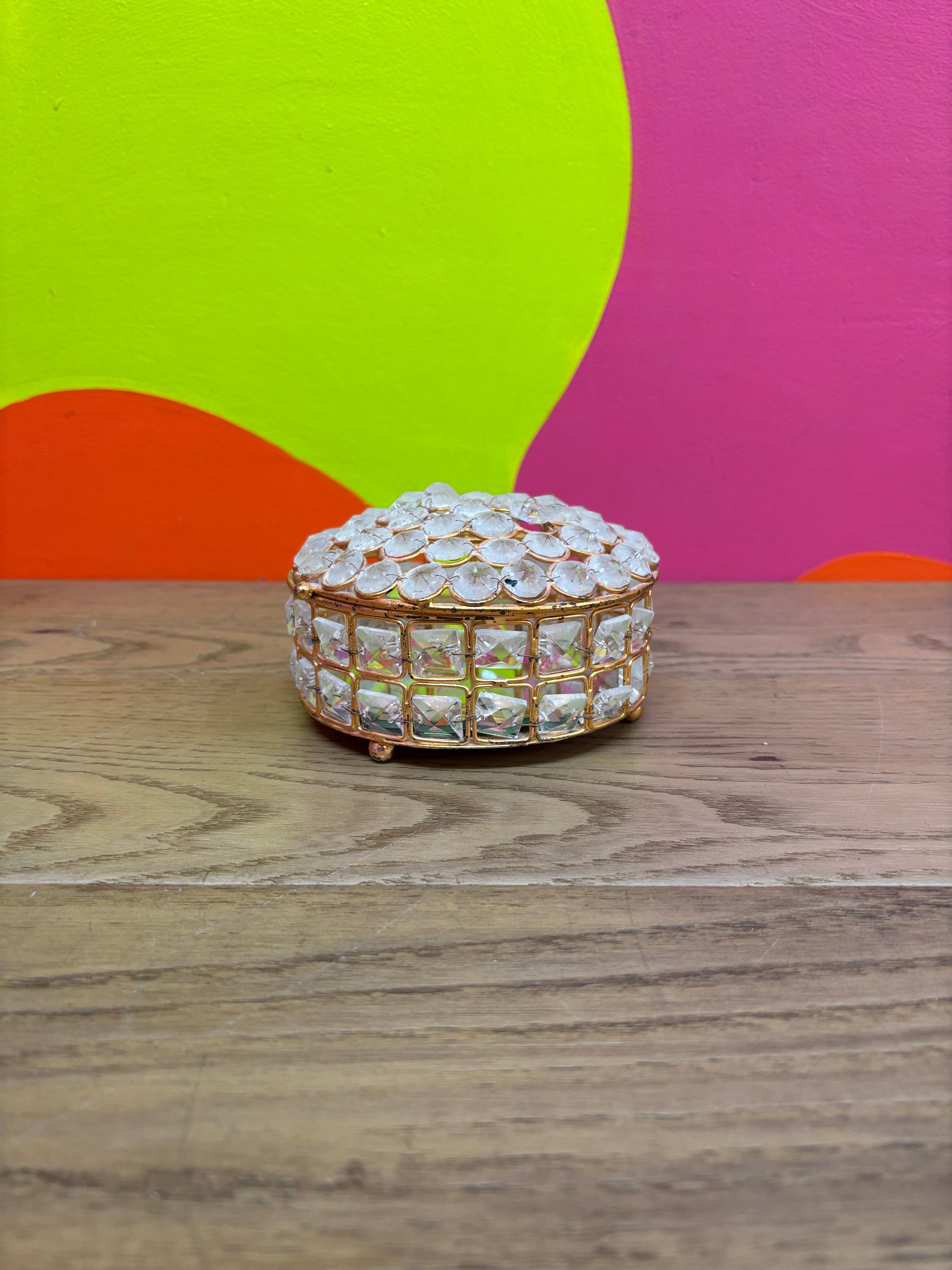 Round Jewelry Box