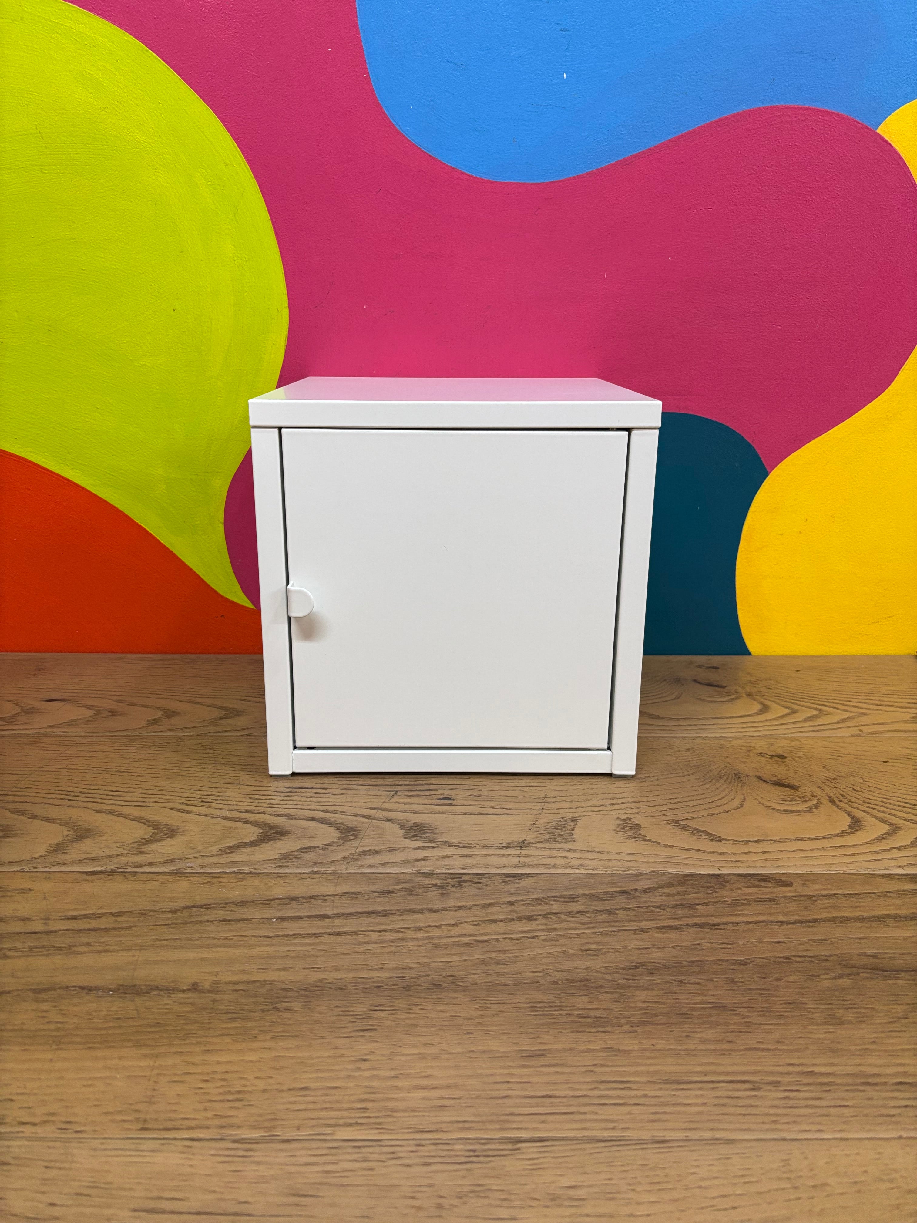 White Metal Wall Hanging Cabinet