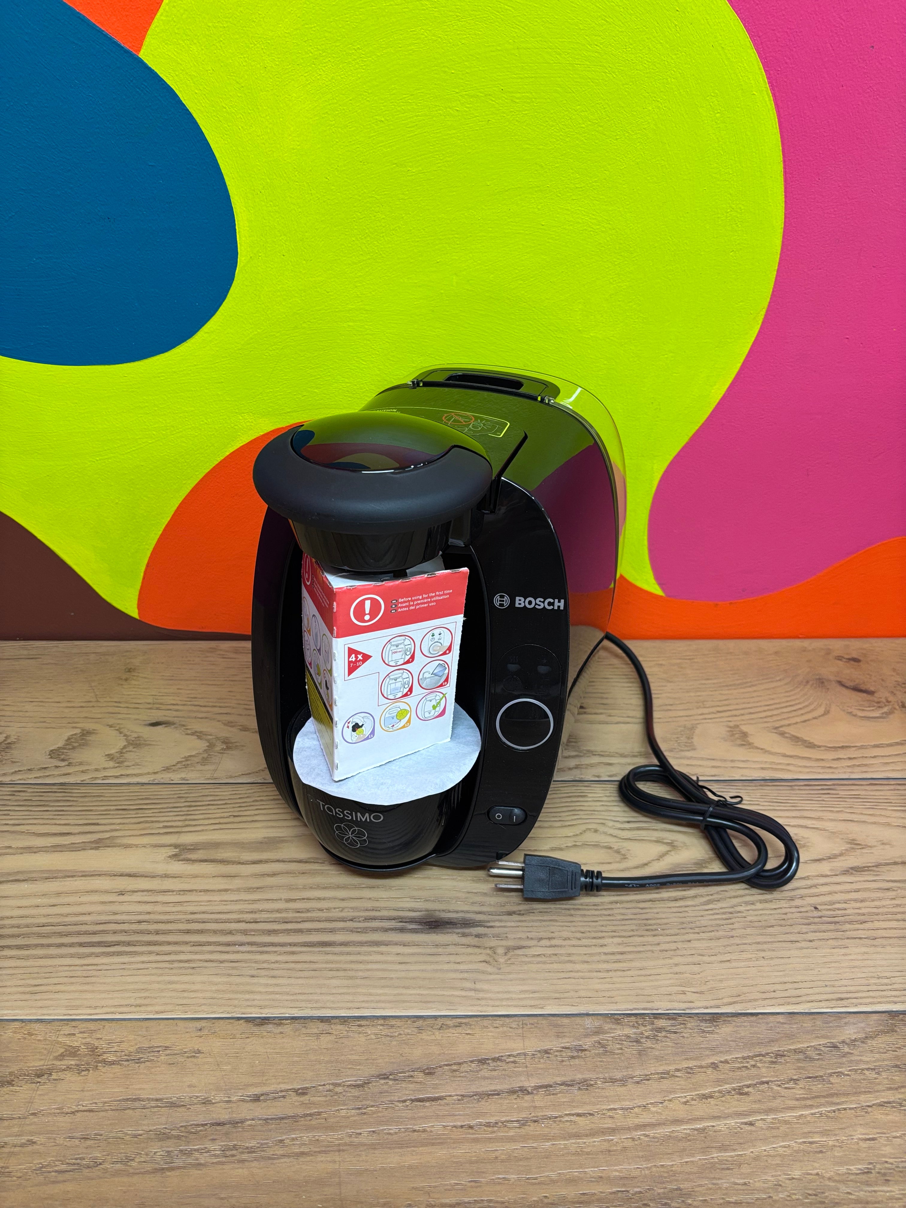 Tassimo Single Cup Brewing System- NEW