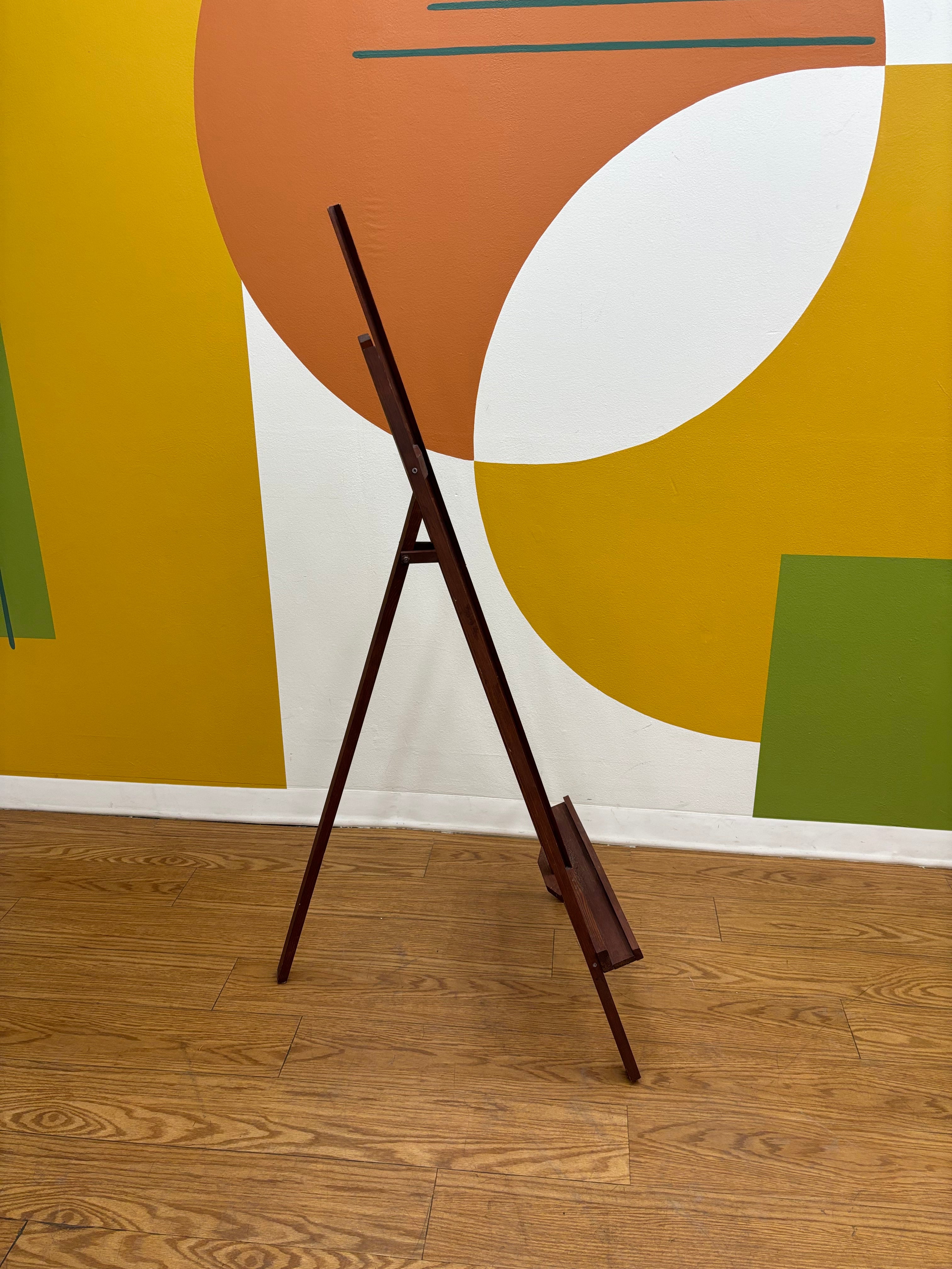 Brown Easel