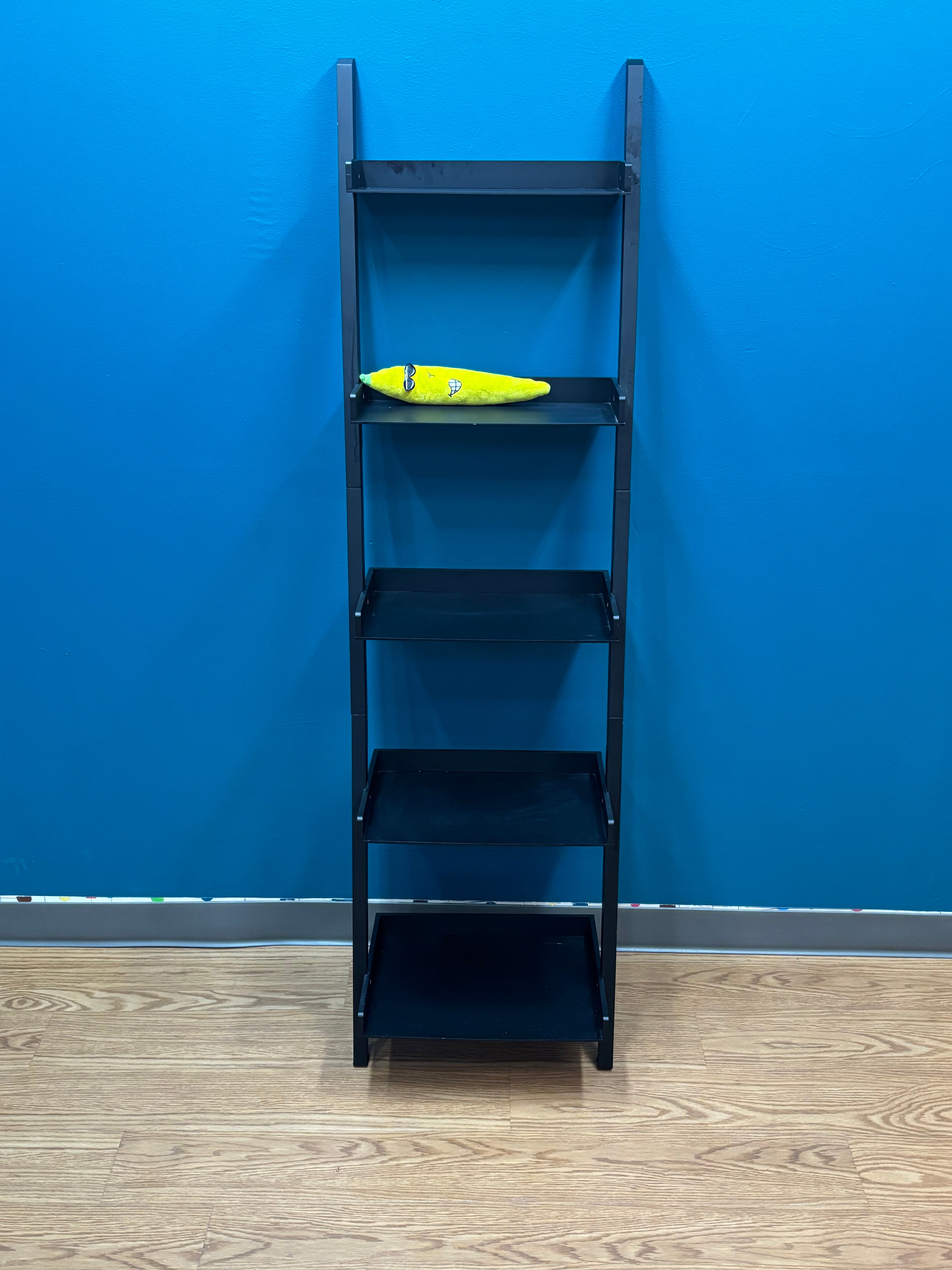 5-Tier Leaning Shelf