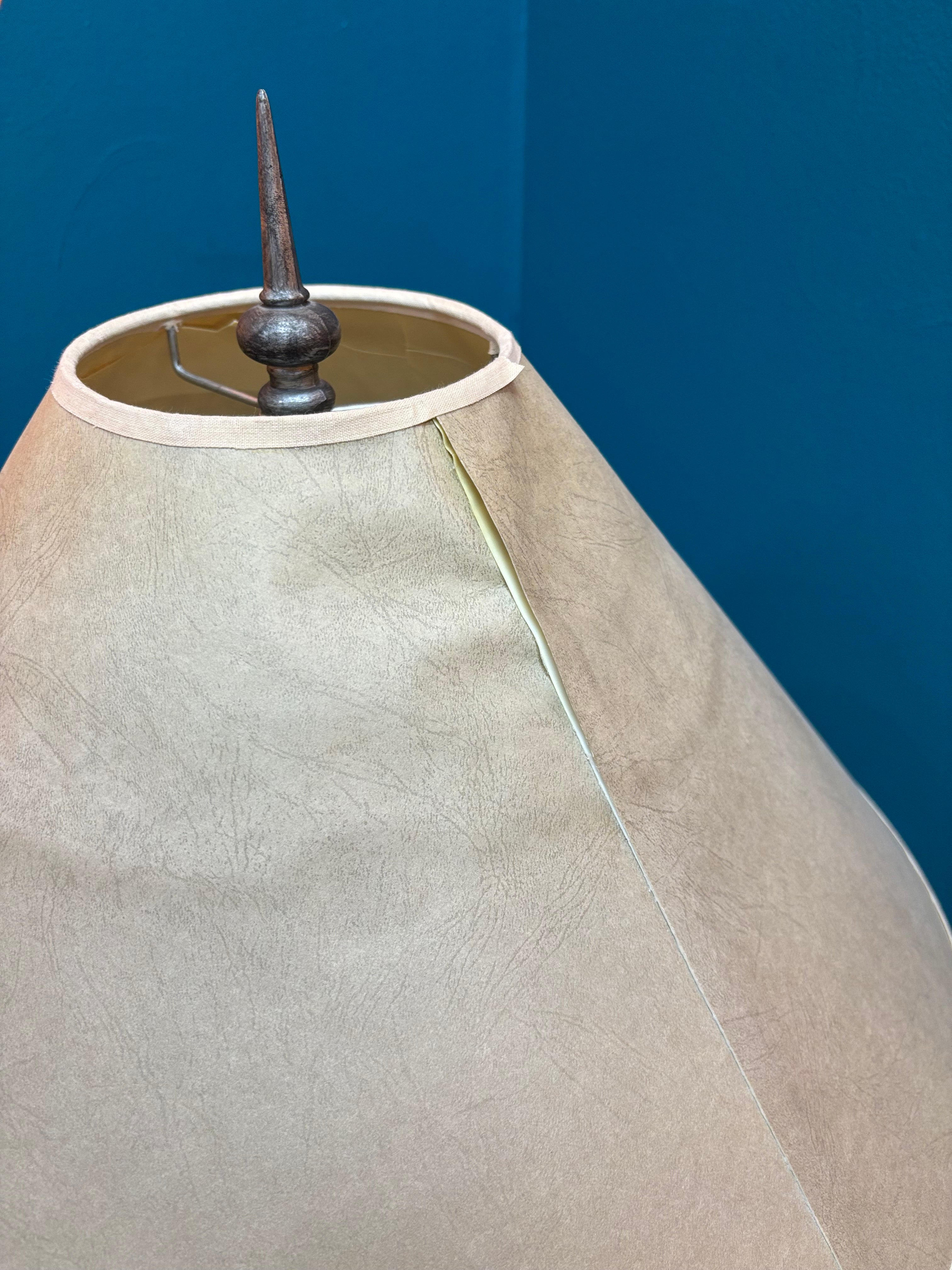 3 Legged Table Lamp