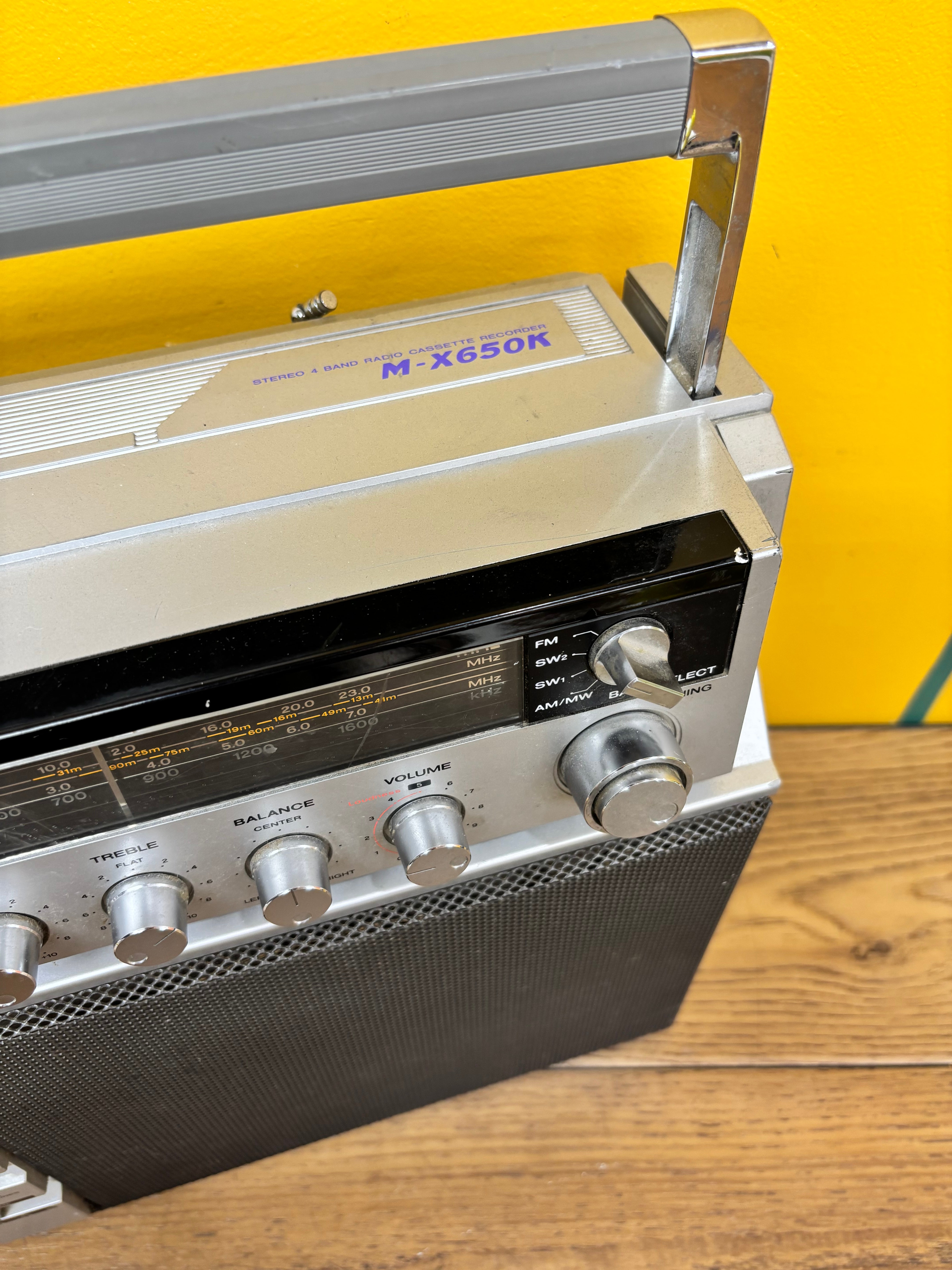 Sanyo M-X650 Radio Cassette Recorder Boombox
