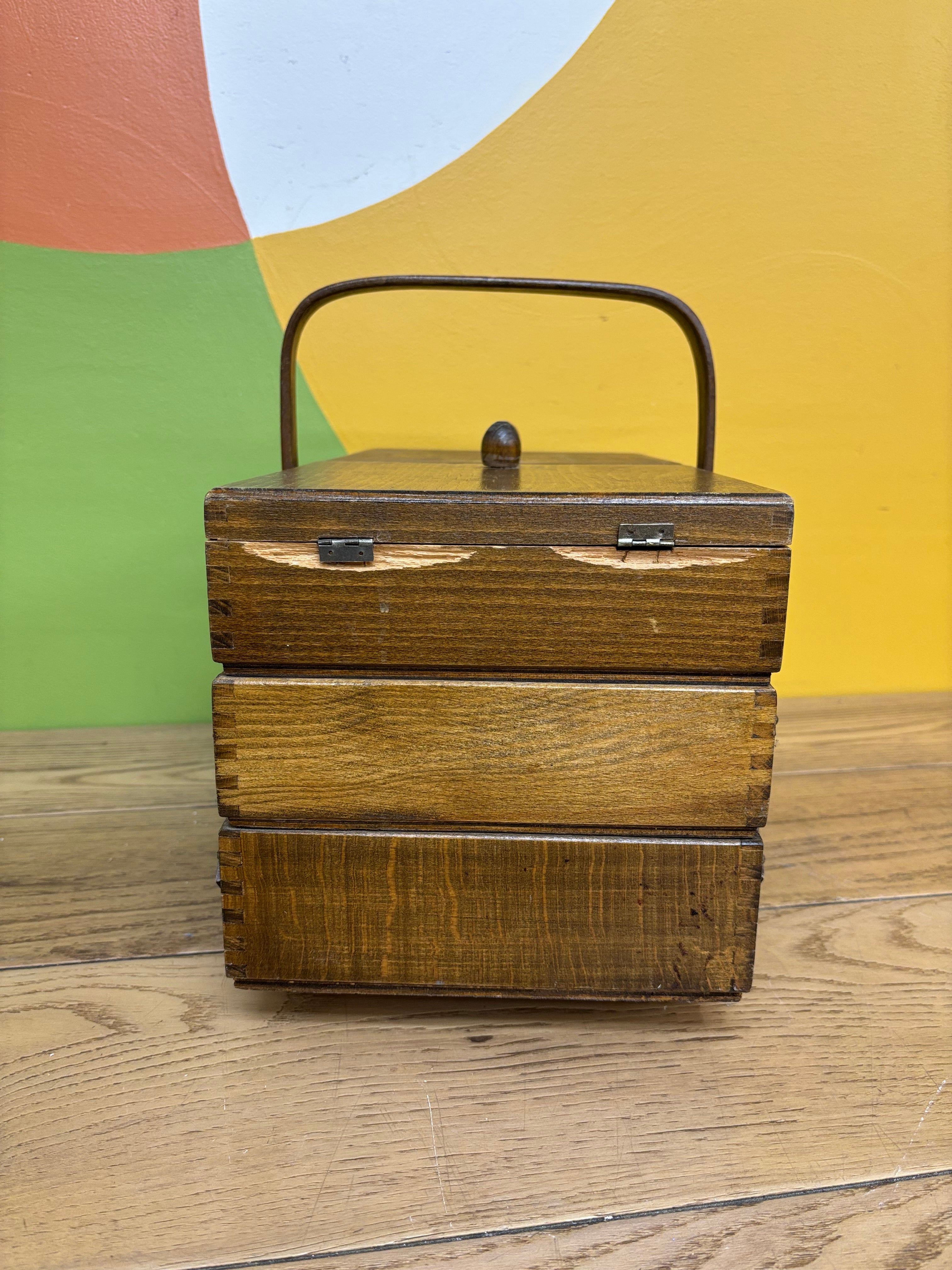 Accordion Sewing Box