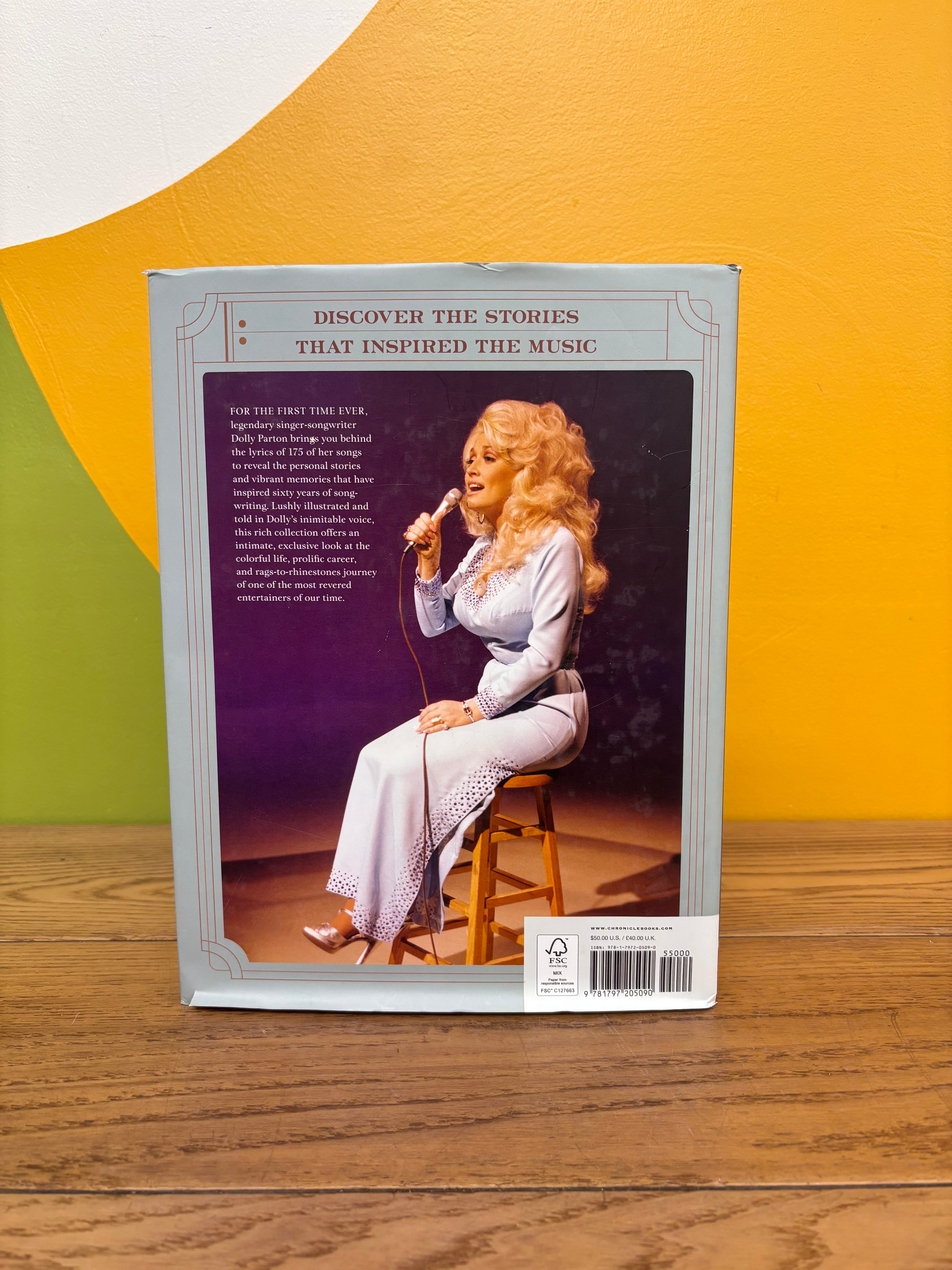Dolly Parton, Songteller: My Life in Lyrics Hardcover Book