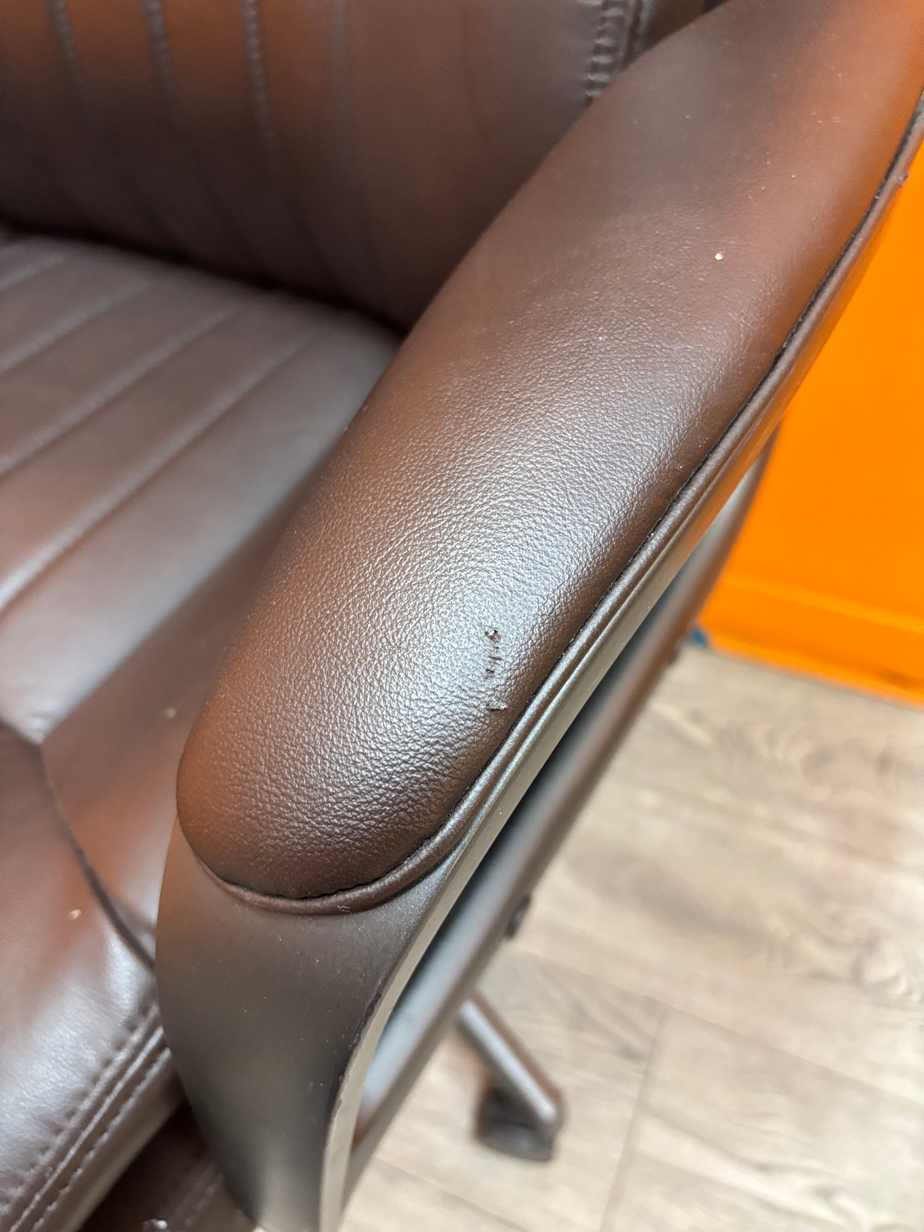 La-Z-Boy Calix Executive Office Chair