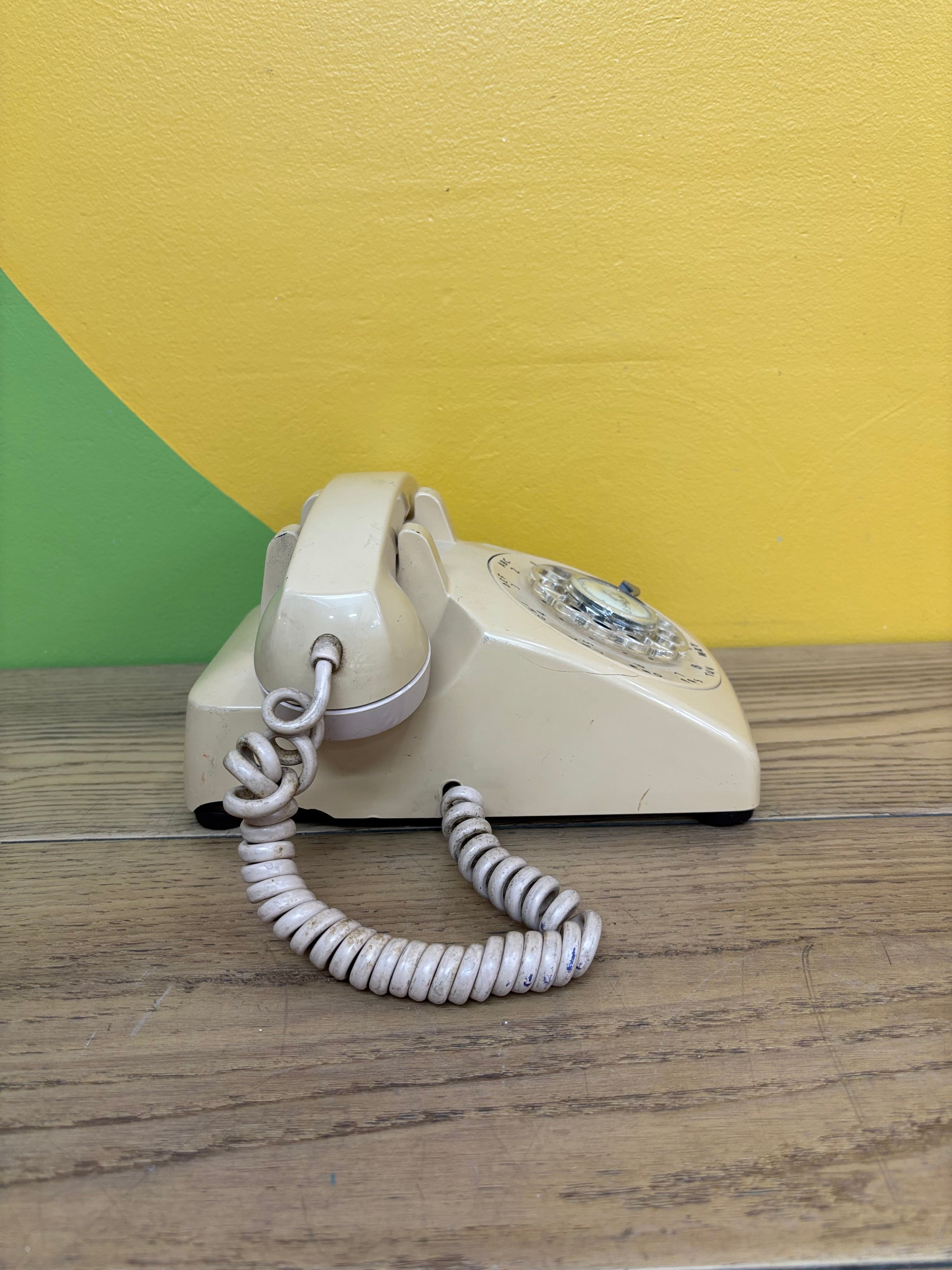 Beige Rotary Phone