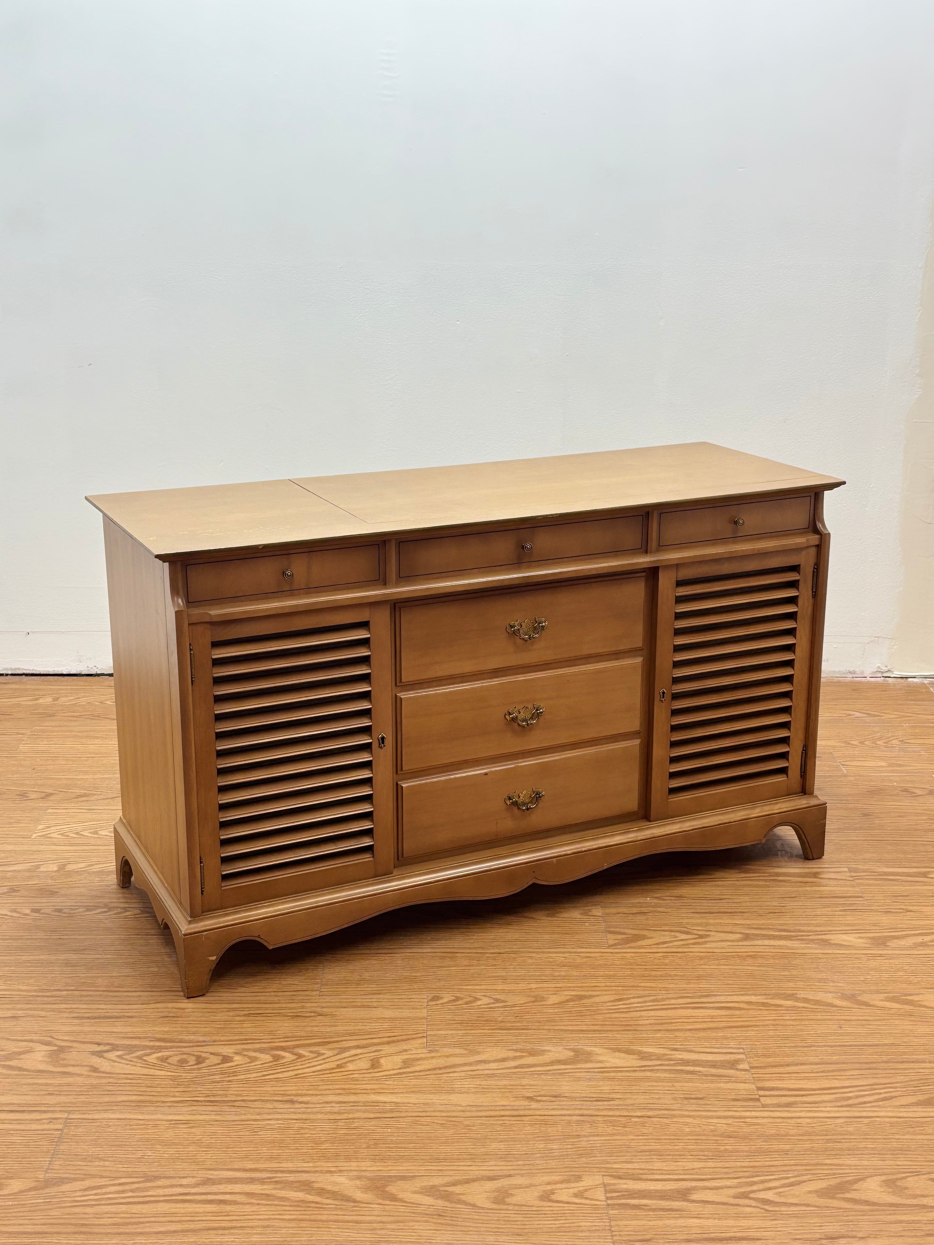 Deilcraft Record Player Cabinet