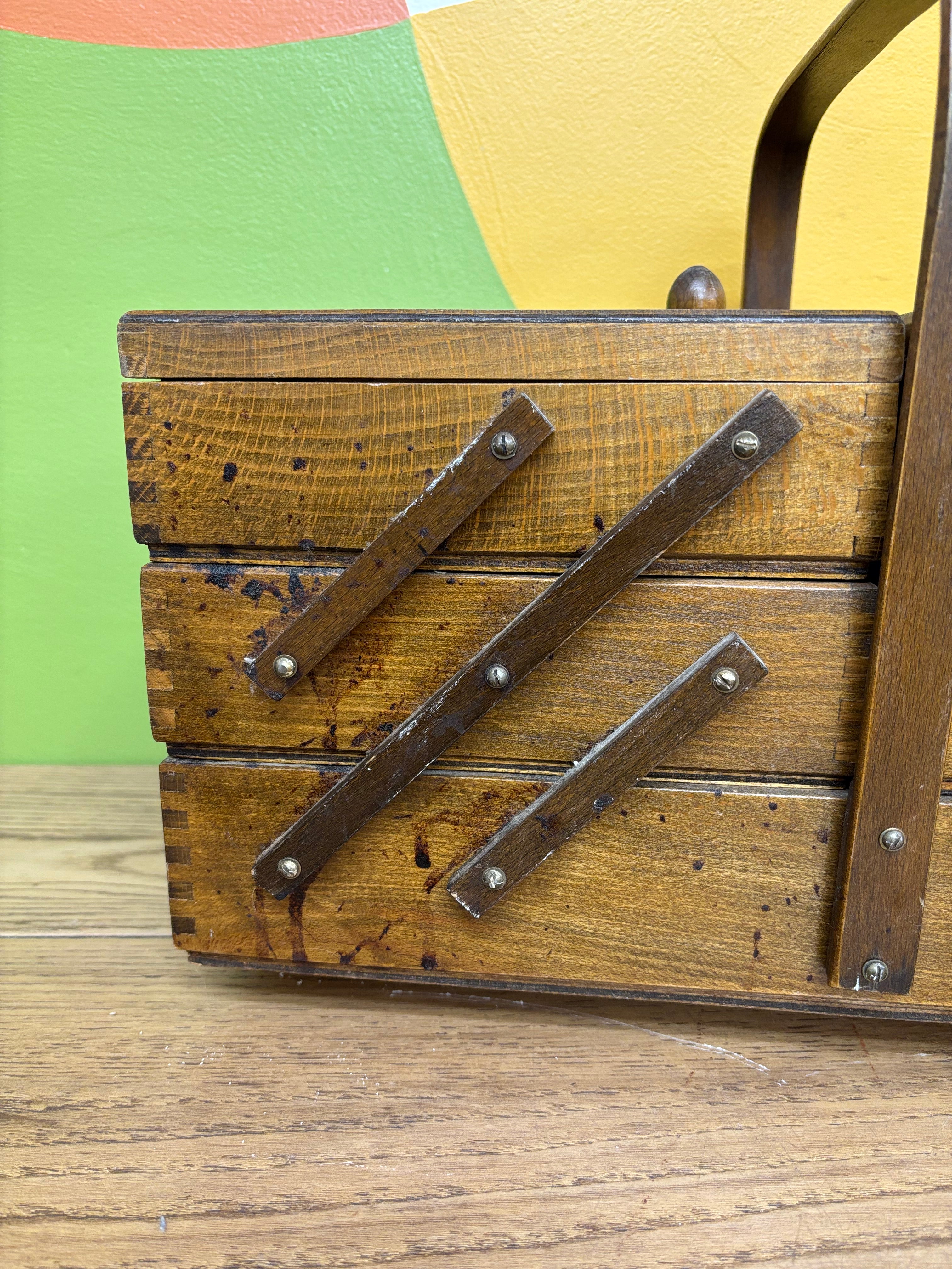 Accordion Sewing Box