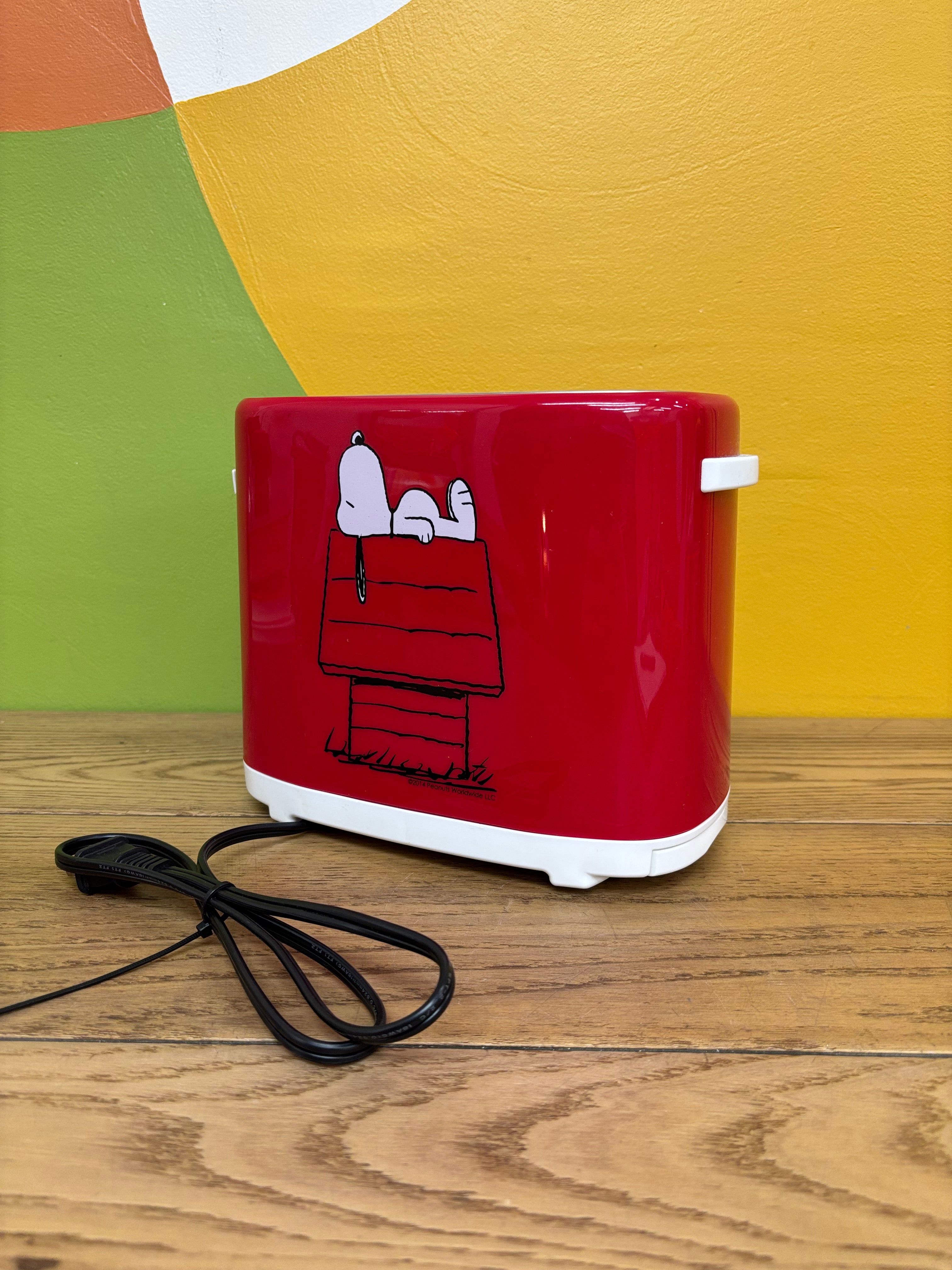 Snoopy Hot Dog Toaster