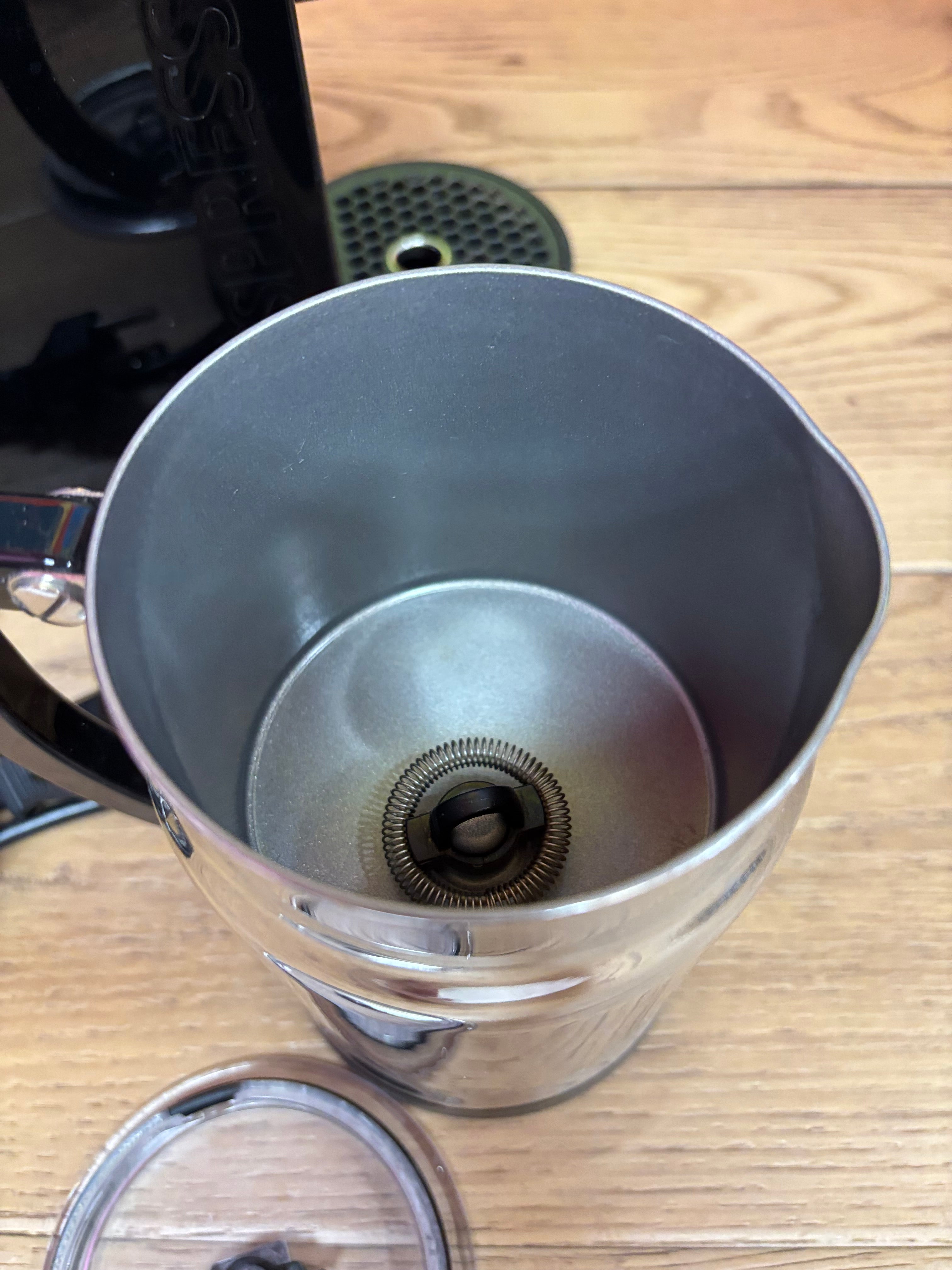 Nespresso Coffee Machine with Aeroccino