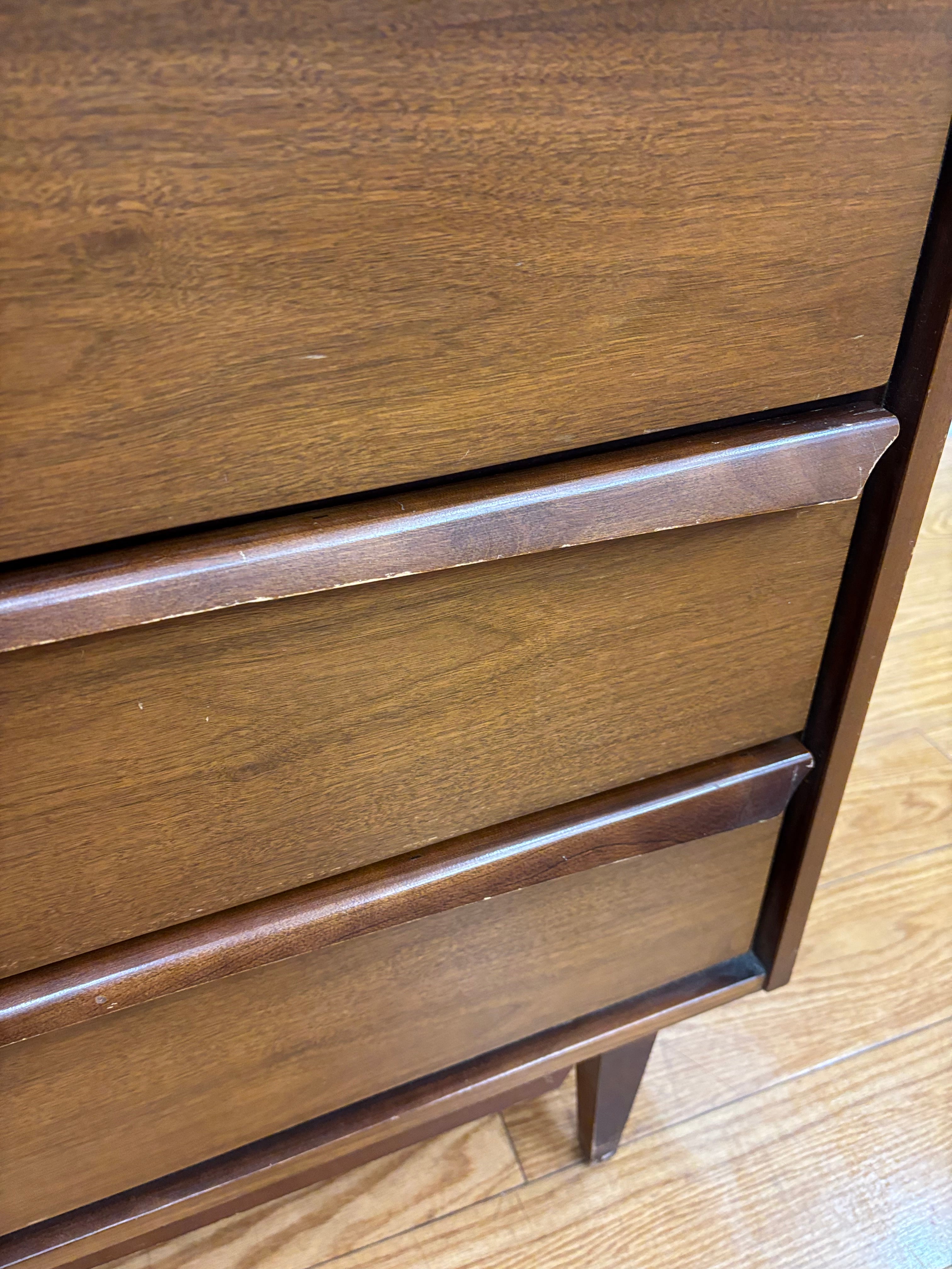 4 Drawer Dresser