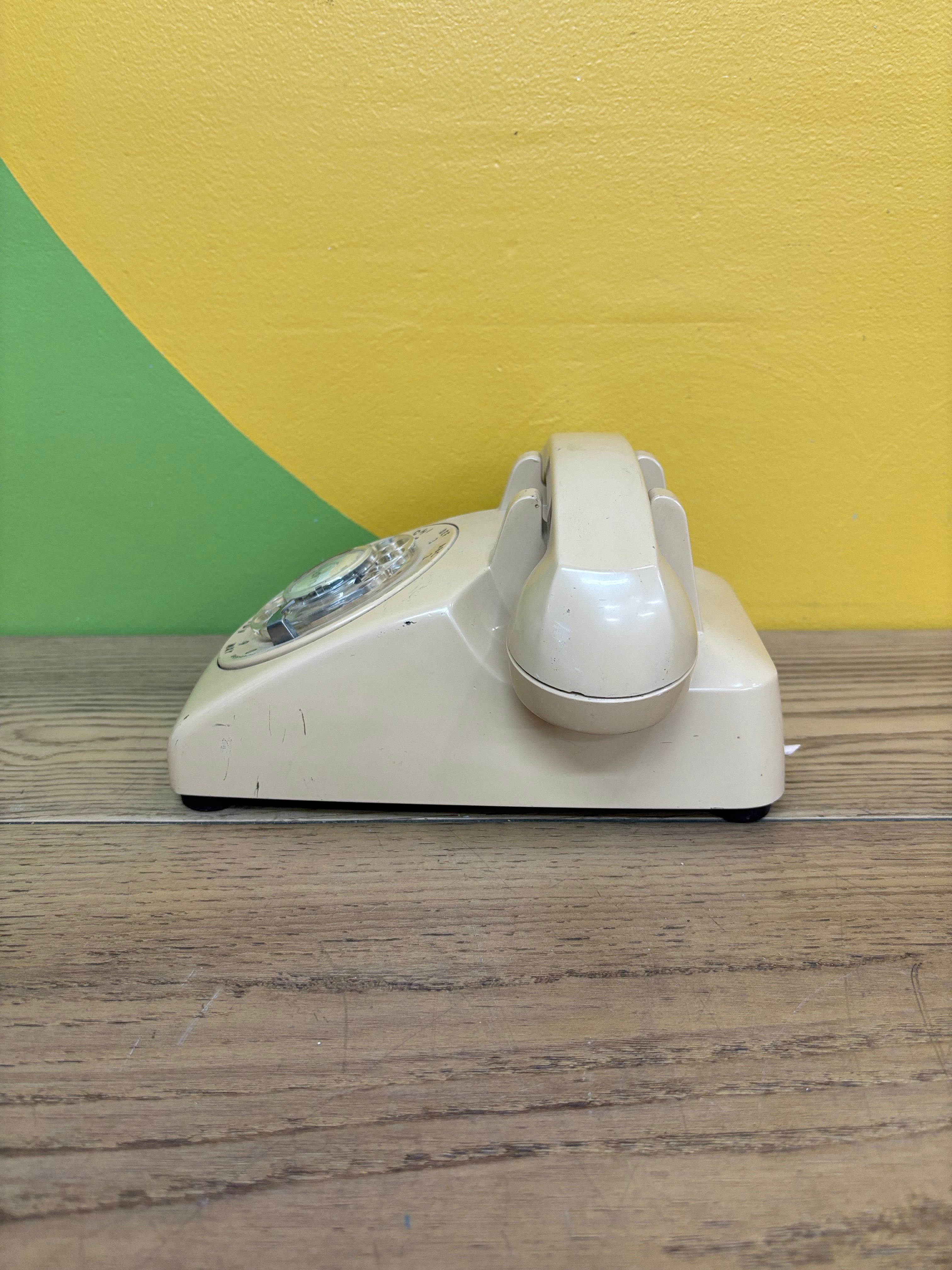 Beige Rotary Phone