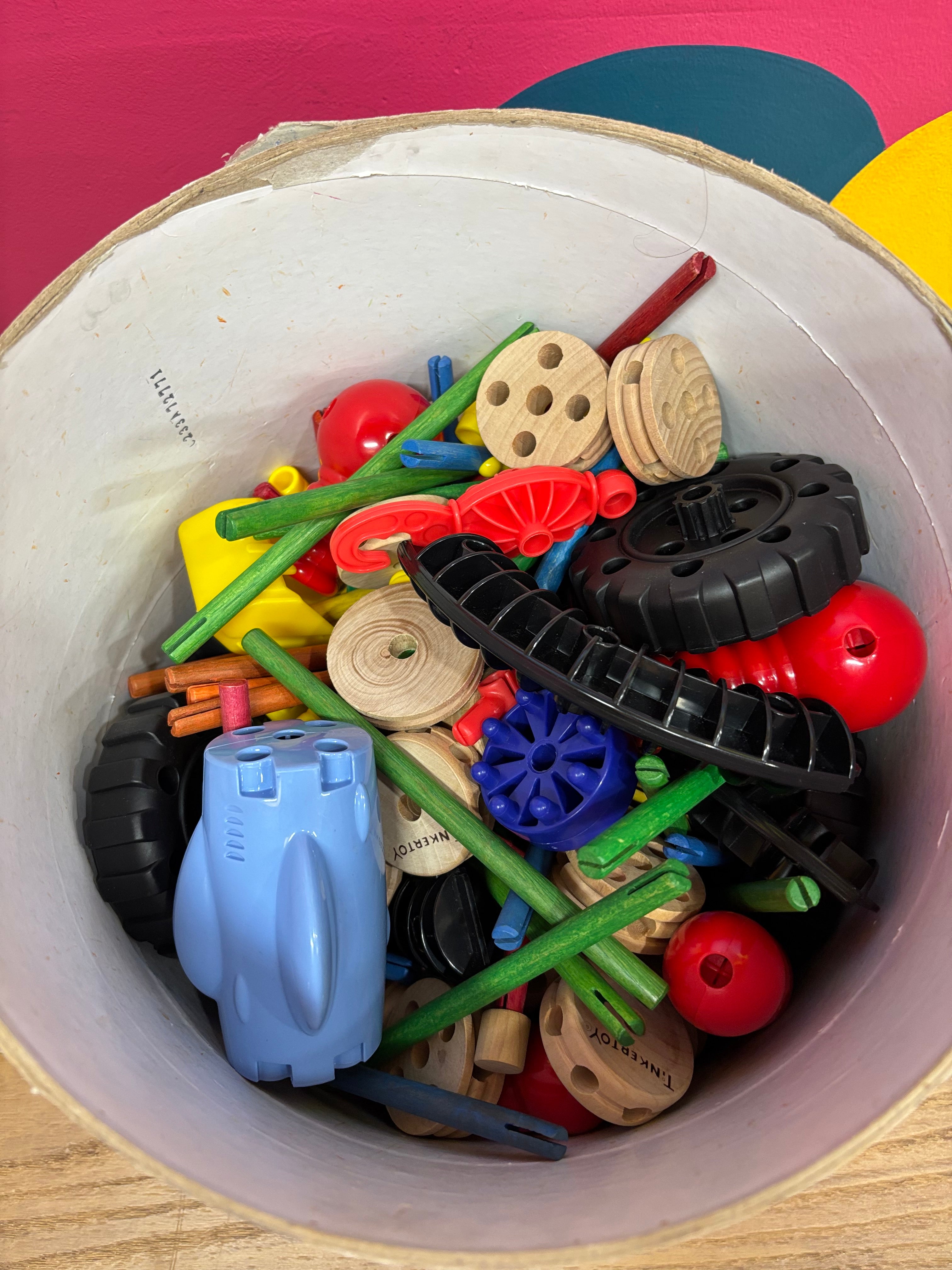 TinkerToy Bin