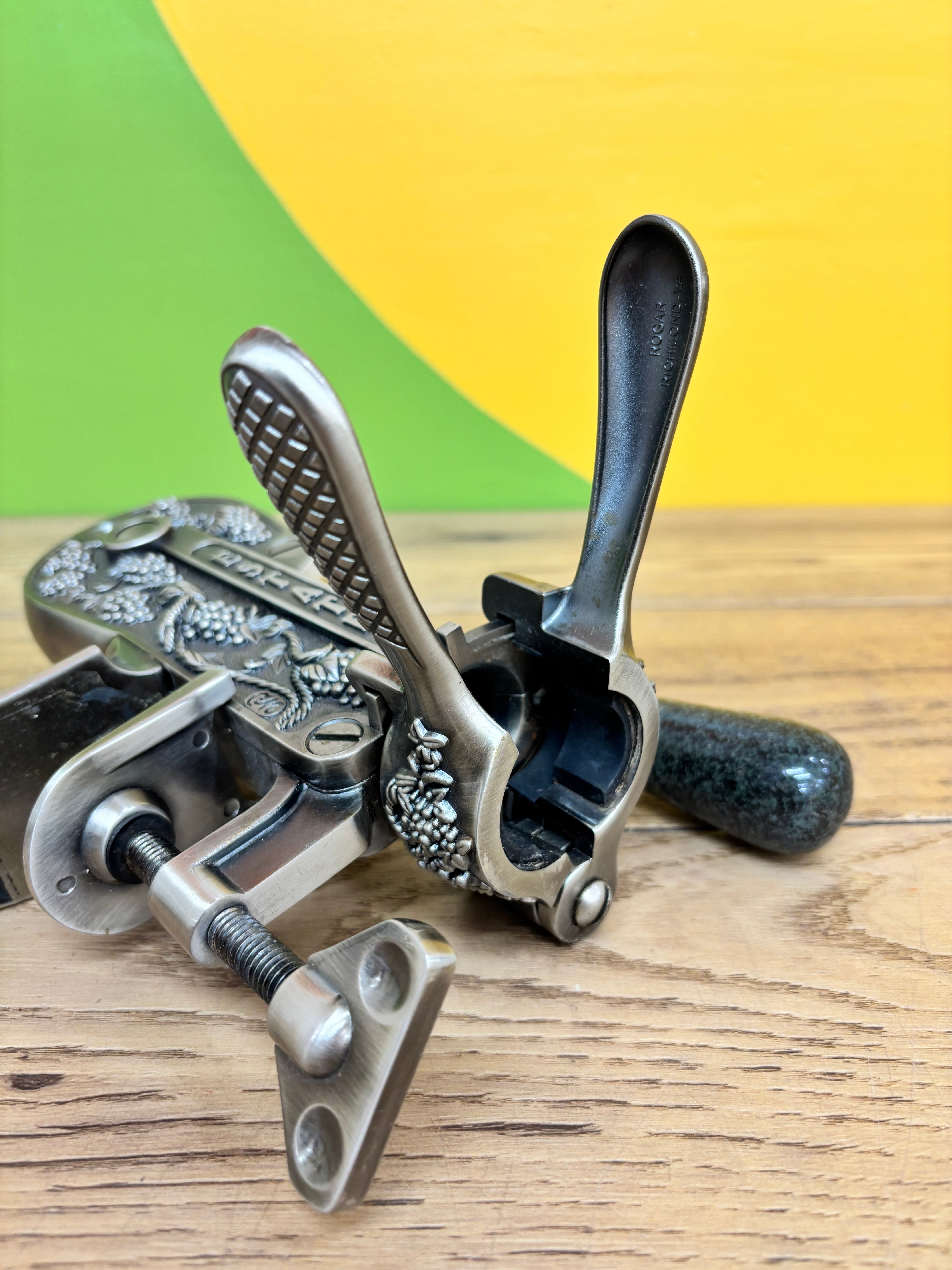 Table-Mount Corkscrew