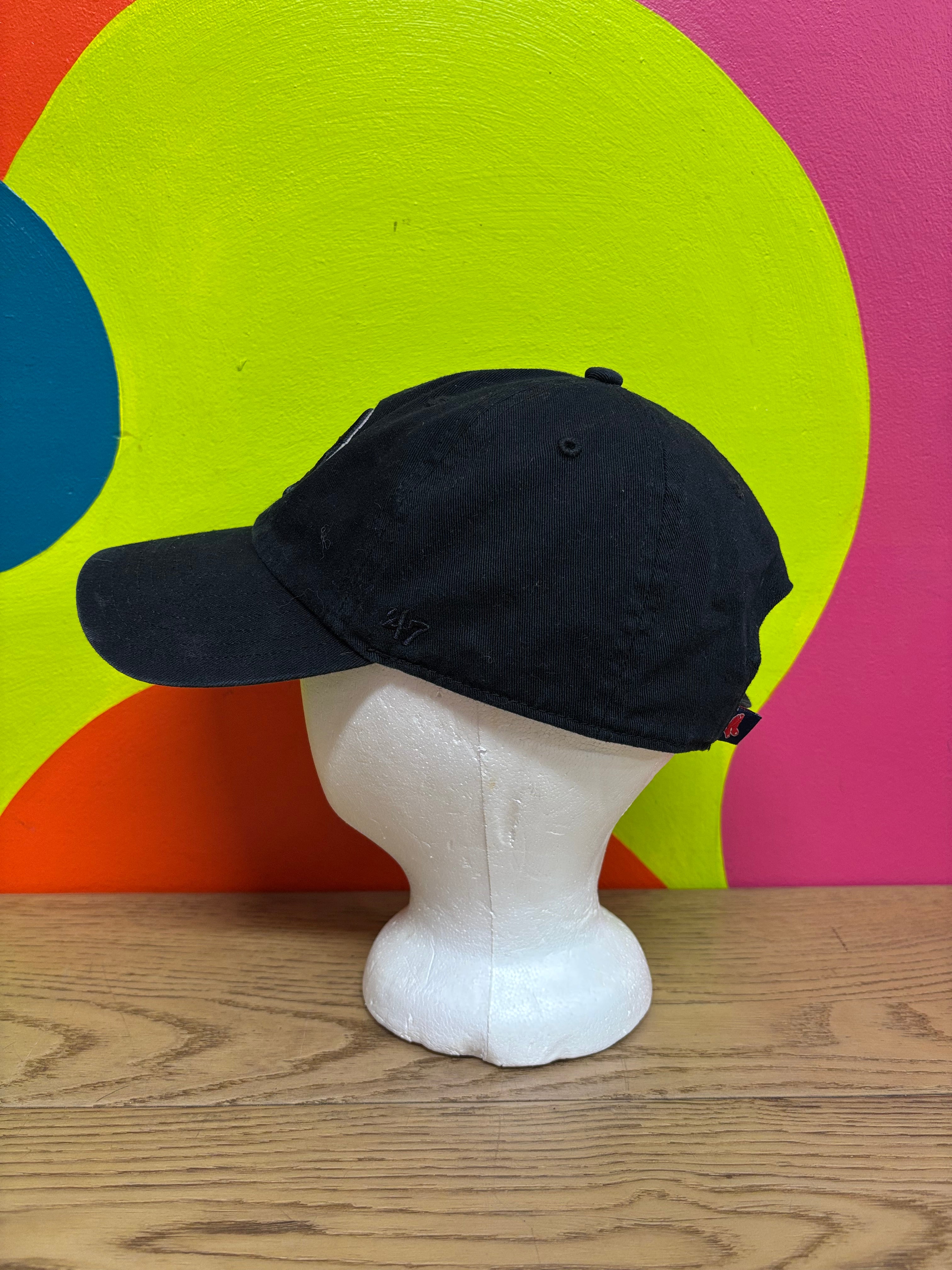 Black Boston Red Sox Baseball Cap - One Size