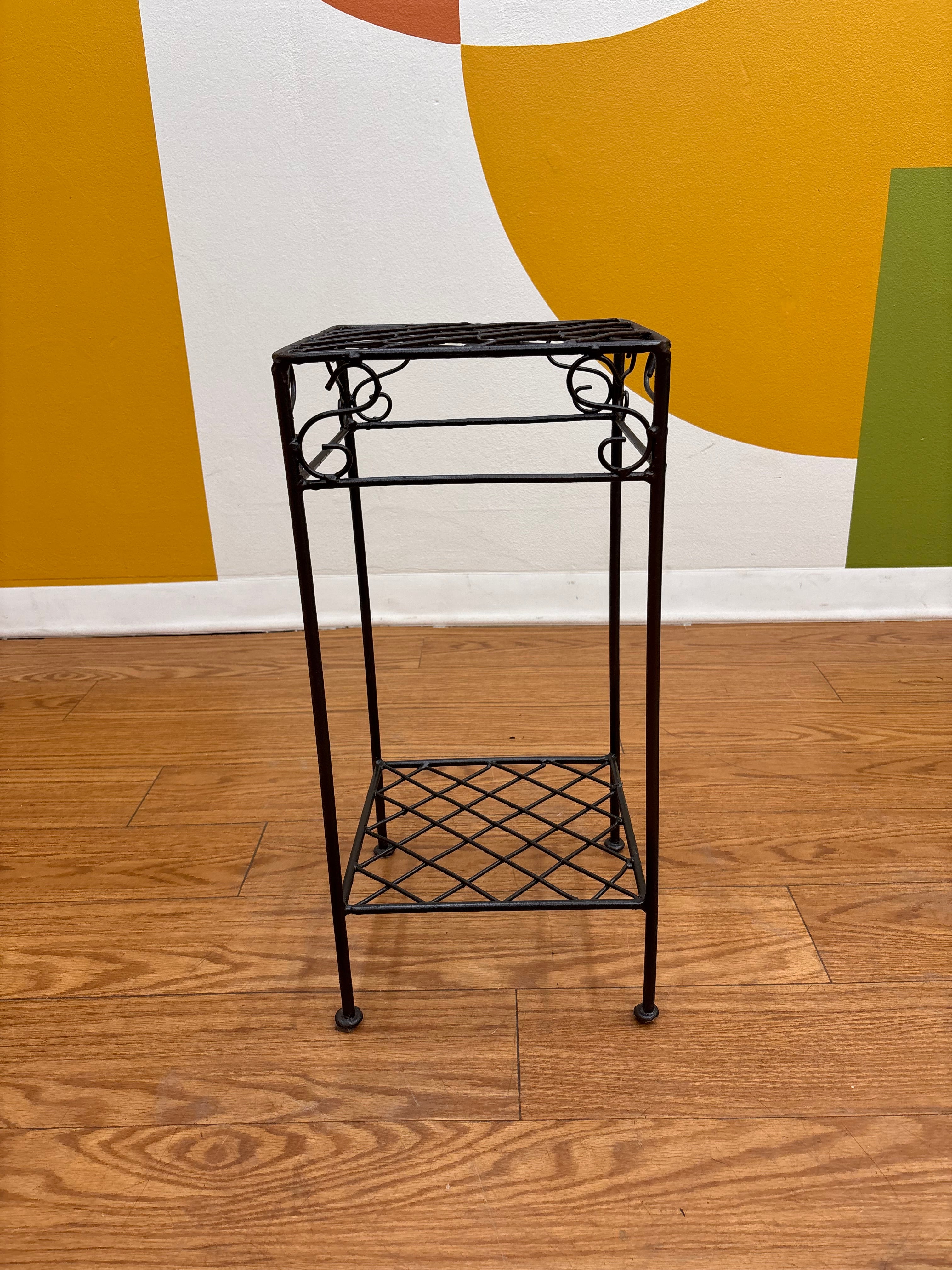 Metal Plant Stand